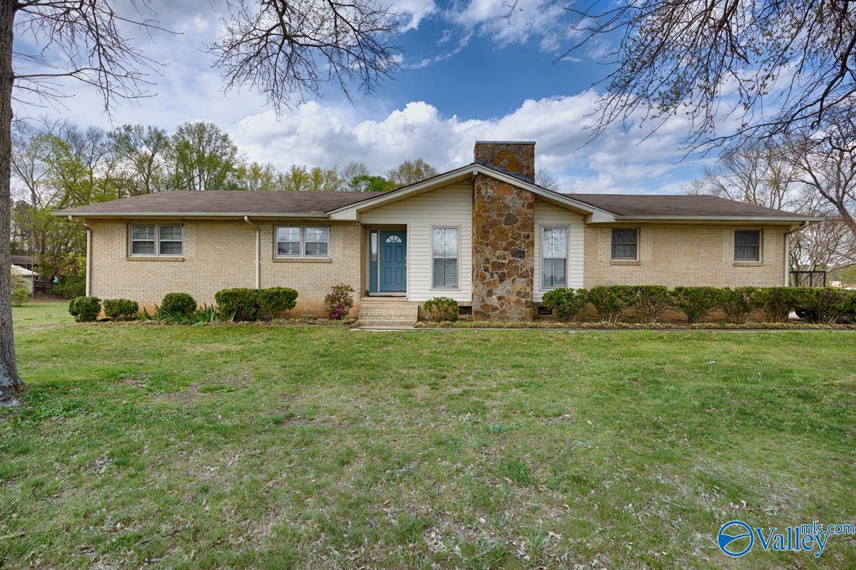 Arab, AL 35016,744 4th Avenue NW