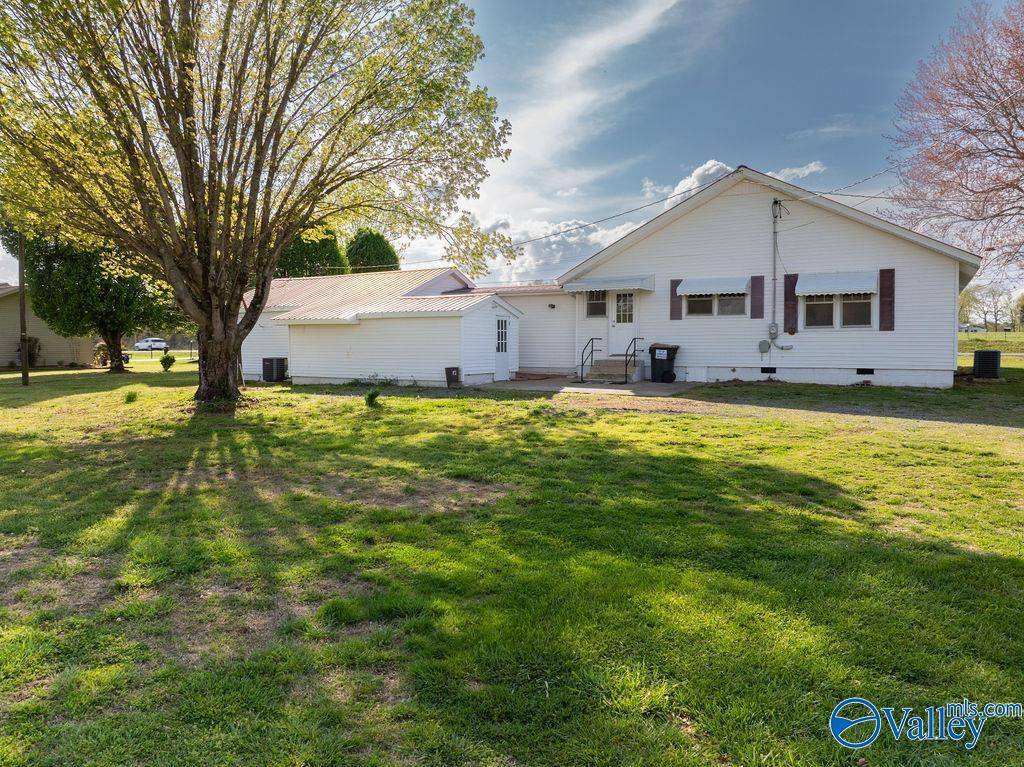 Sylvania, AL 35988,24163 Alabama Highway 75