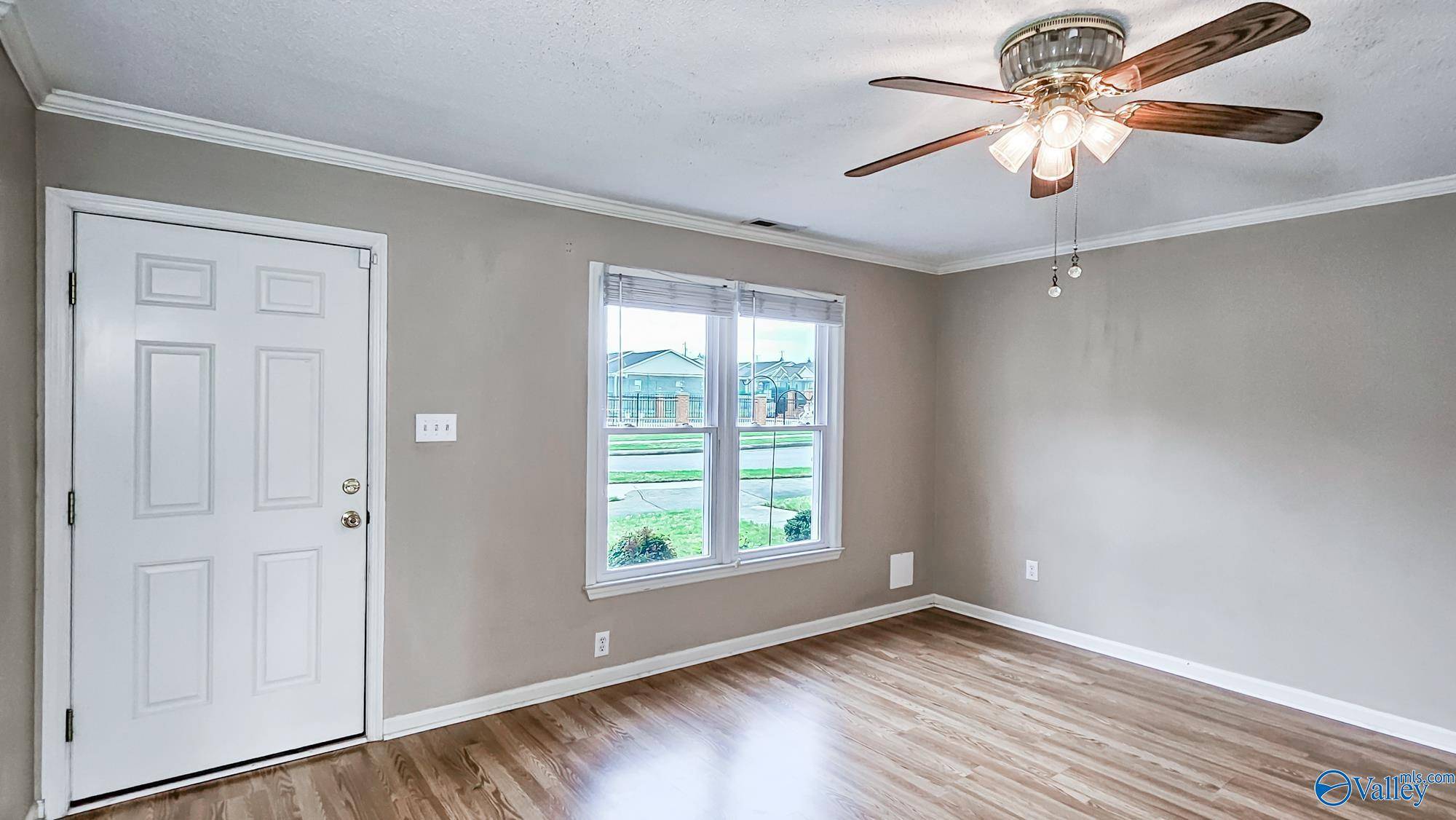 Athens, AL 35613,21899 Williamsburg Drive