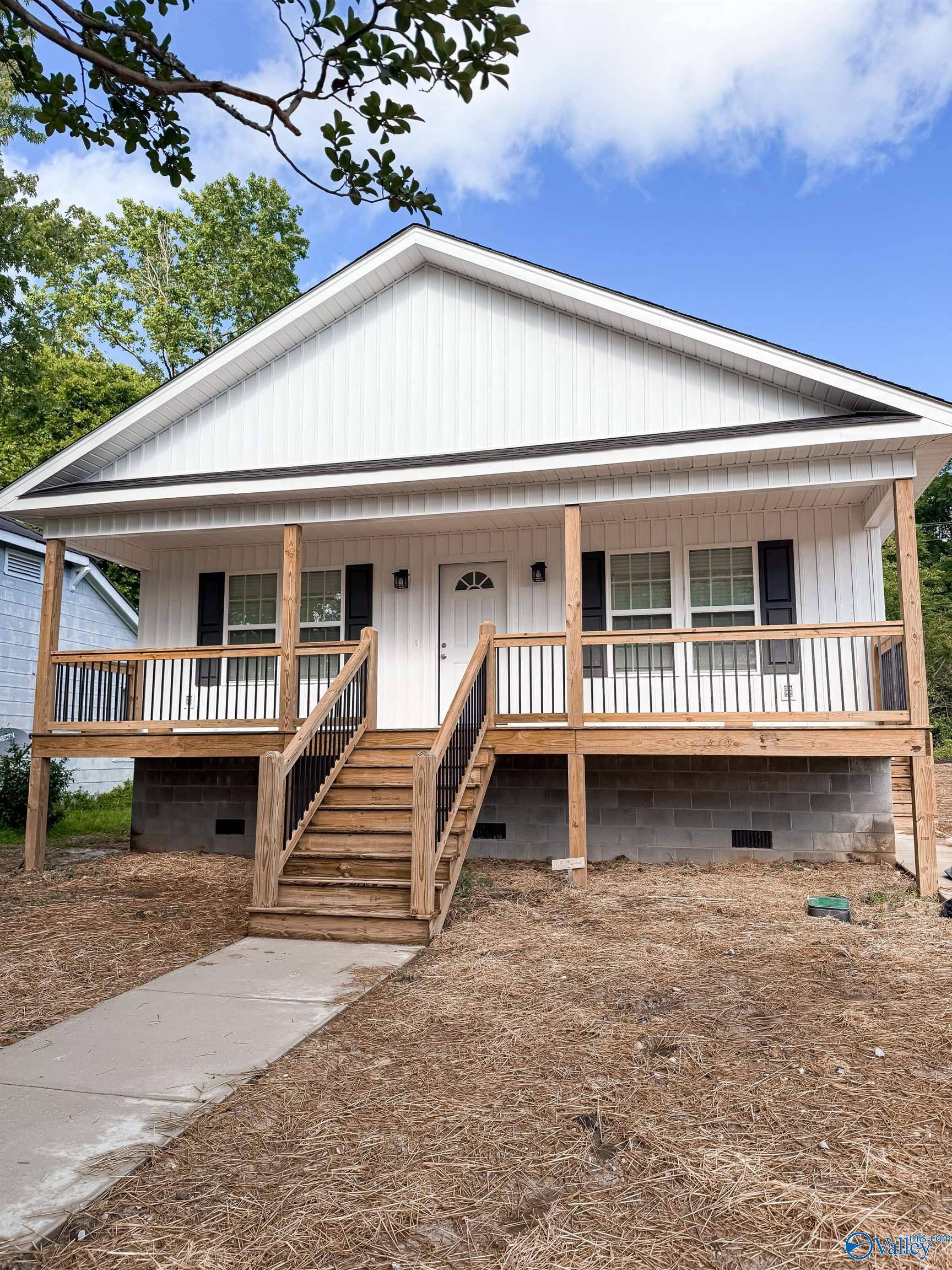 Gadsden, AL 35903,918 Wilson Avenue