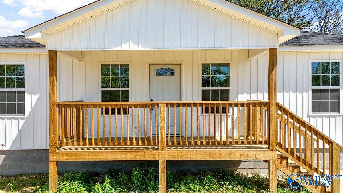Boaz, AL 35956,5604 Cox Gap Road