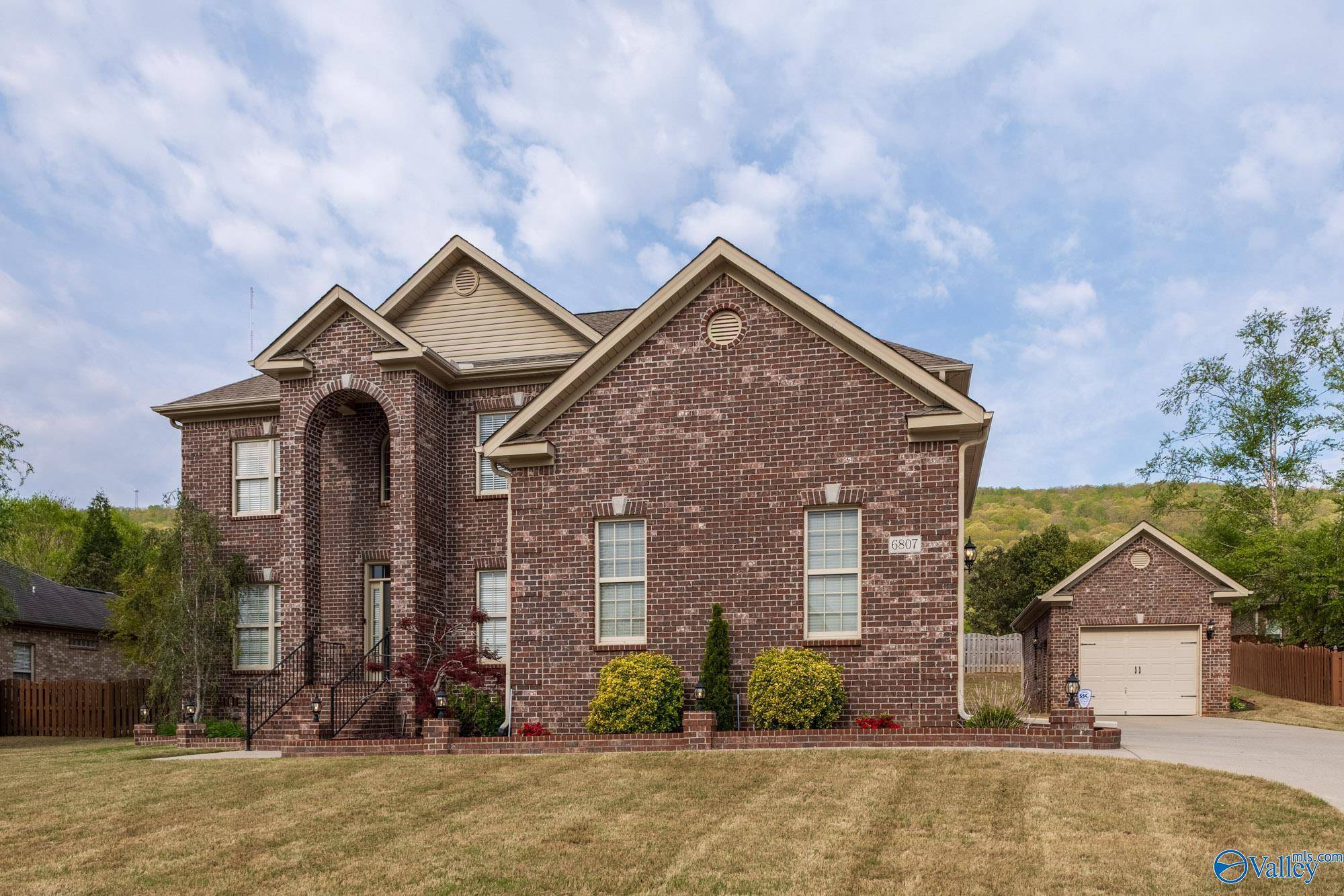 Owens Cross Roads, AL 35763,6807 Hampton Bend Circle