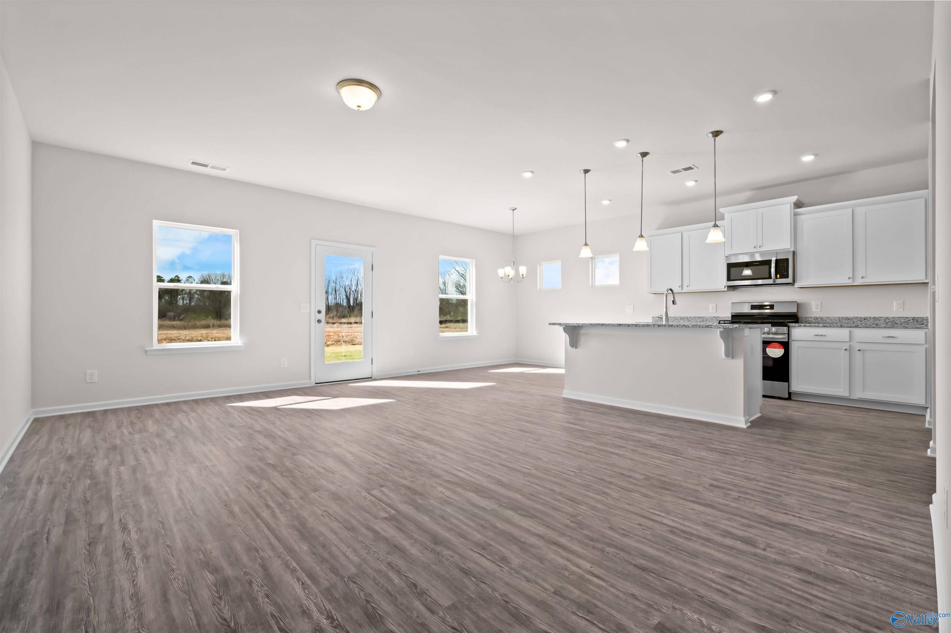 Athens, AL 35613,25857 Finchley Drive