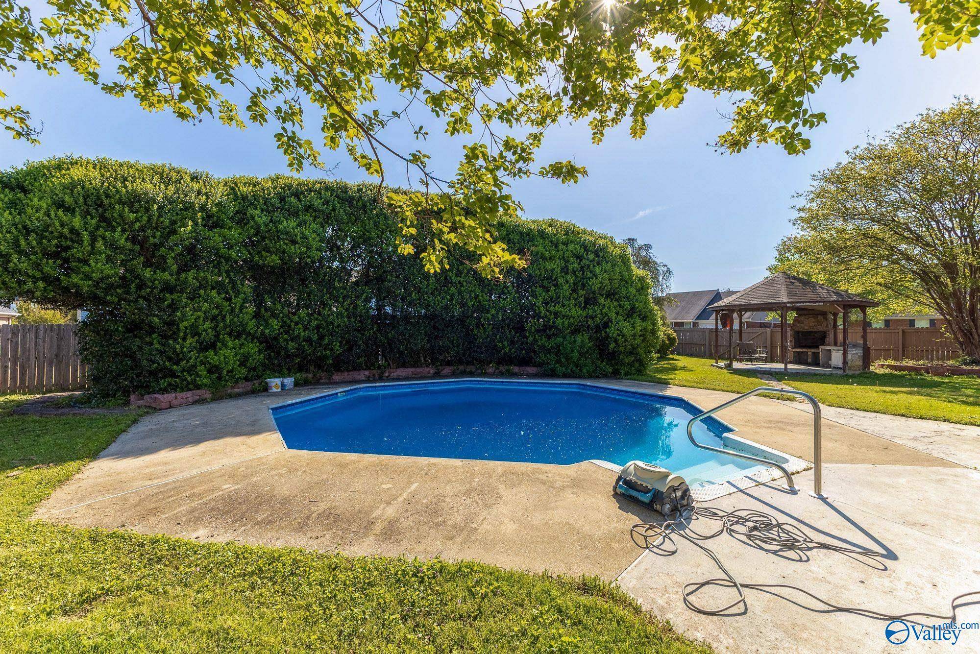 Decatur, AL 35603,1740 Nottingham Drive SW