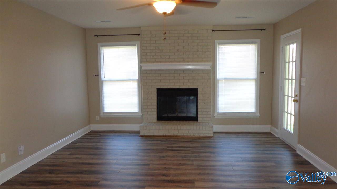 Huntsville, AL 35802,7503 Craigmont Circle