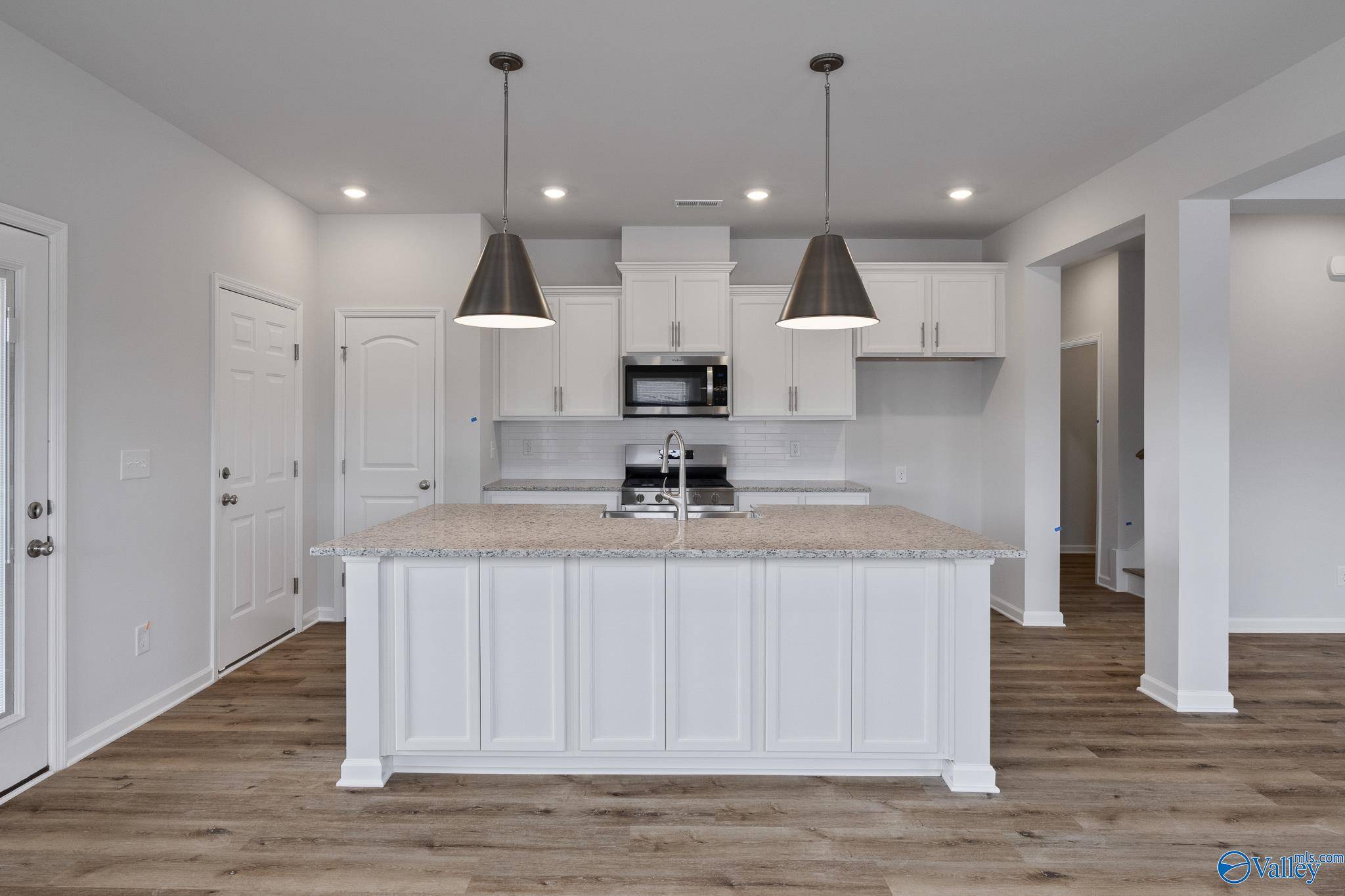 Athens, AL 35611,17367 Chelsea Street