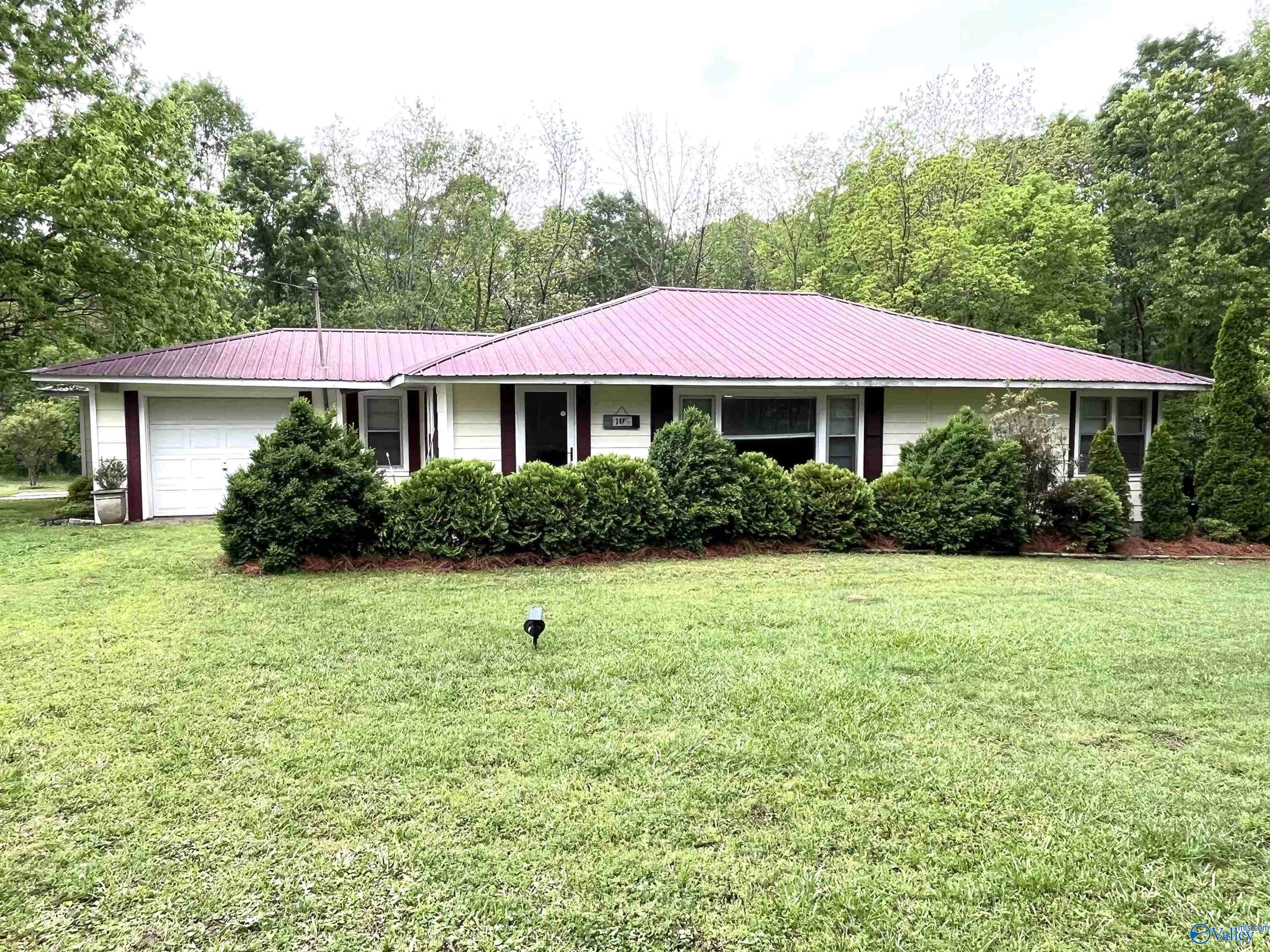 Boaz, AL 35957,2495 County Road 26