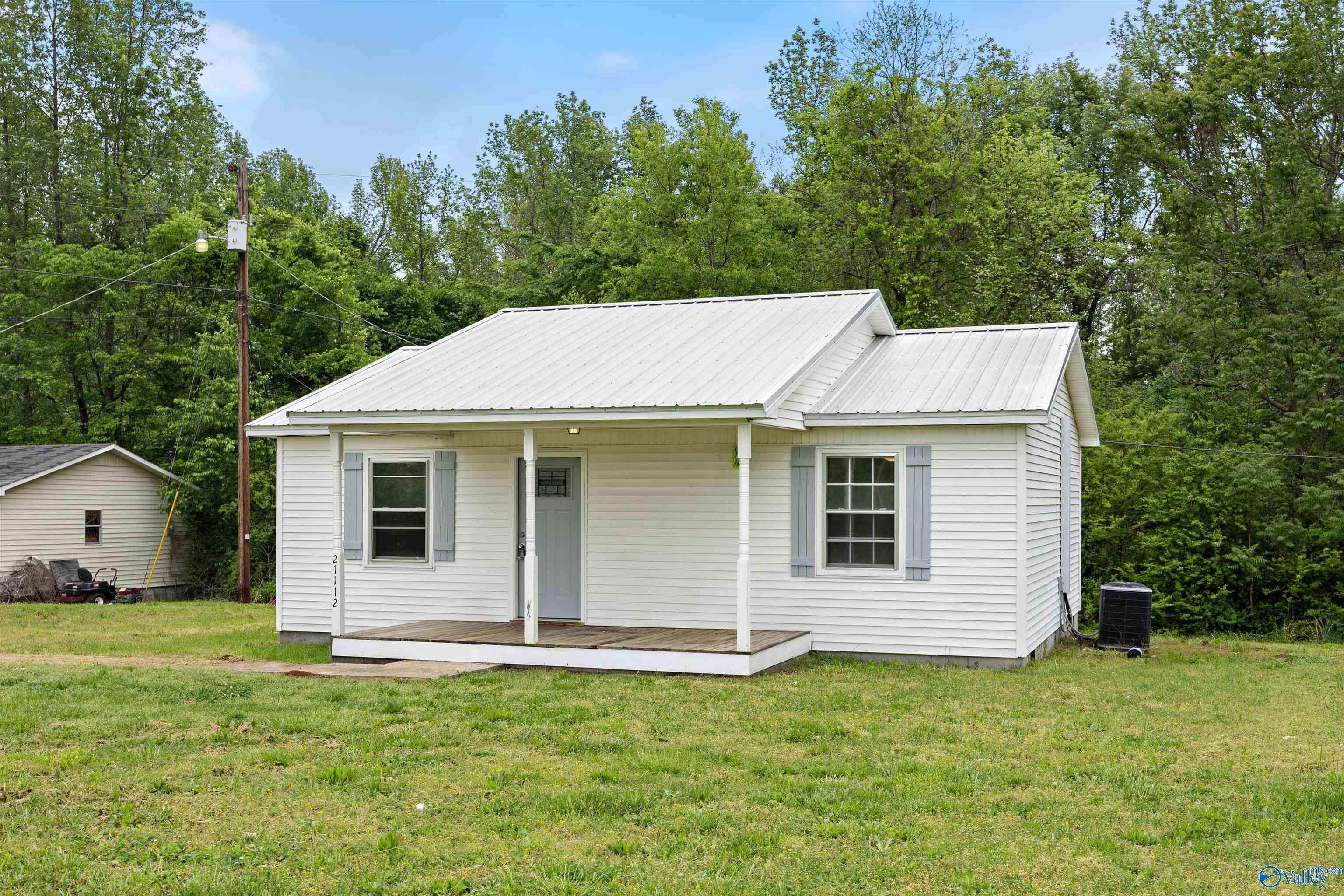 Elkmont, AL 35620,21112 Harris Road