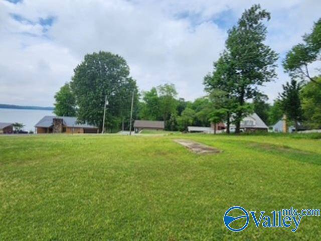 Athens, AL 35611,14652 Dogwood Circle