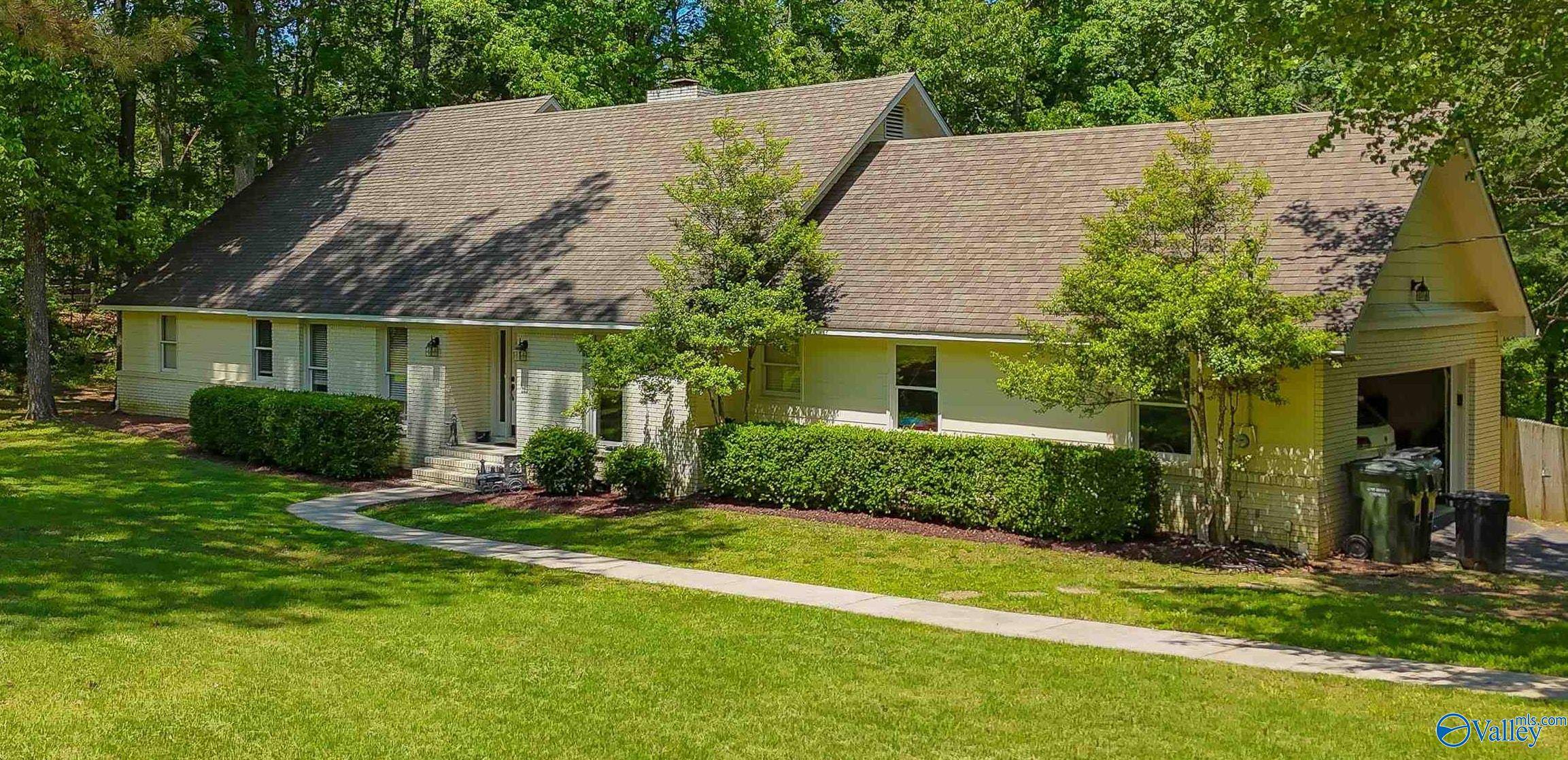 Decatur, AL 35603,2806 Wisteria Place SE