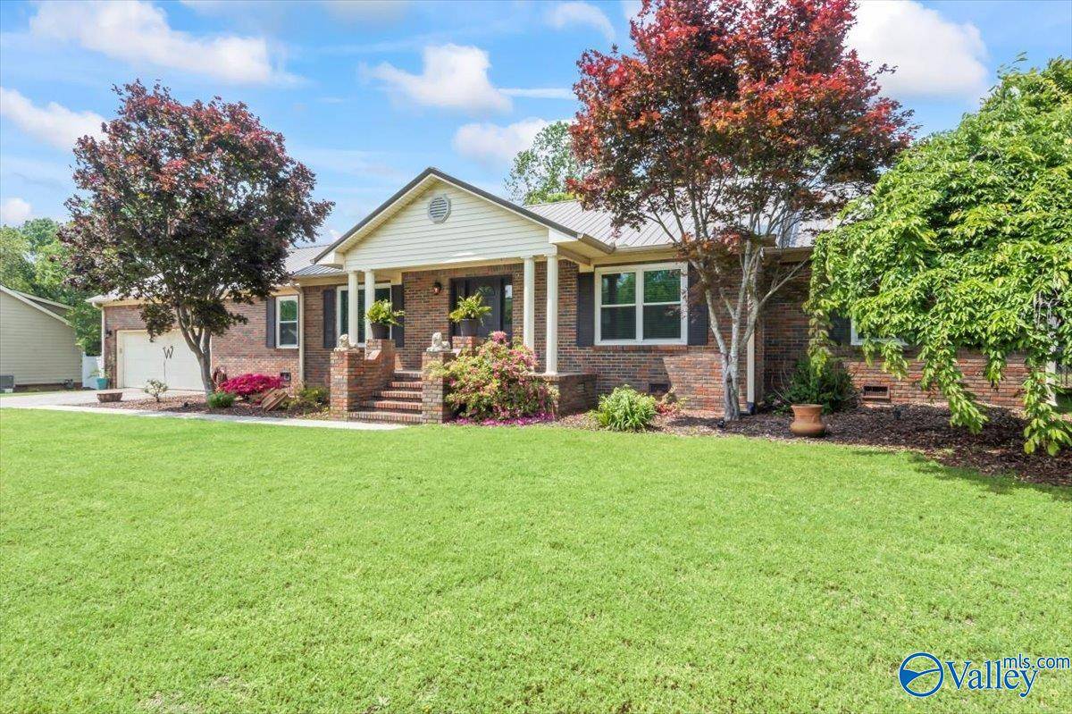 Albertville, AL 35950,103 Meadowood Lane