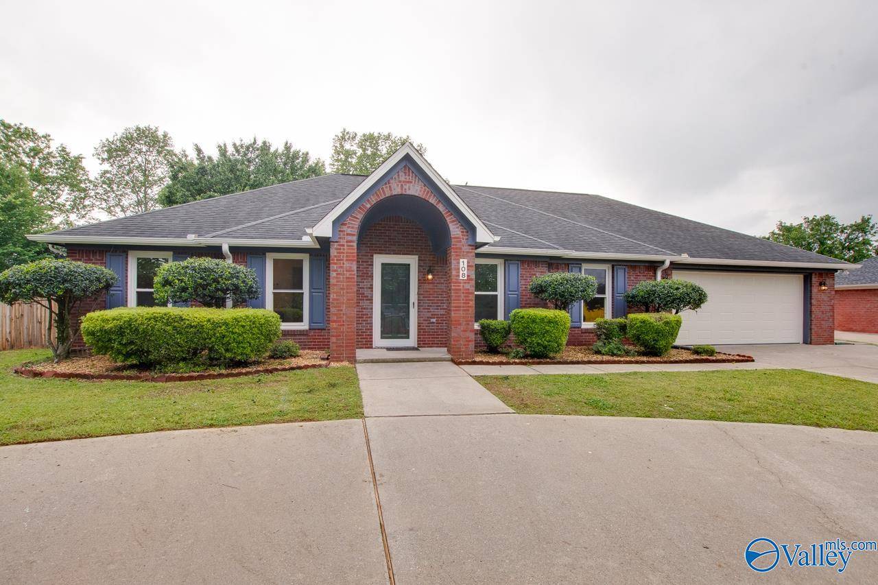 Huntsville, AL 35806,108 Crown Oak Lane NW