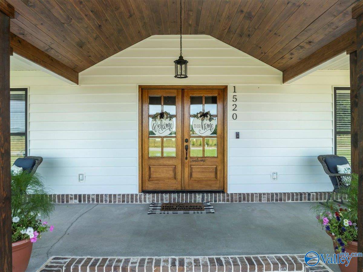 Cullman, AL 35057,1520 Day Gap Road