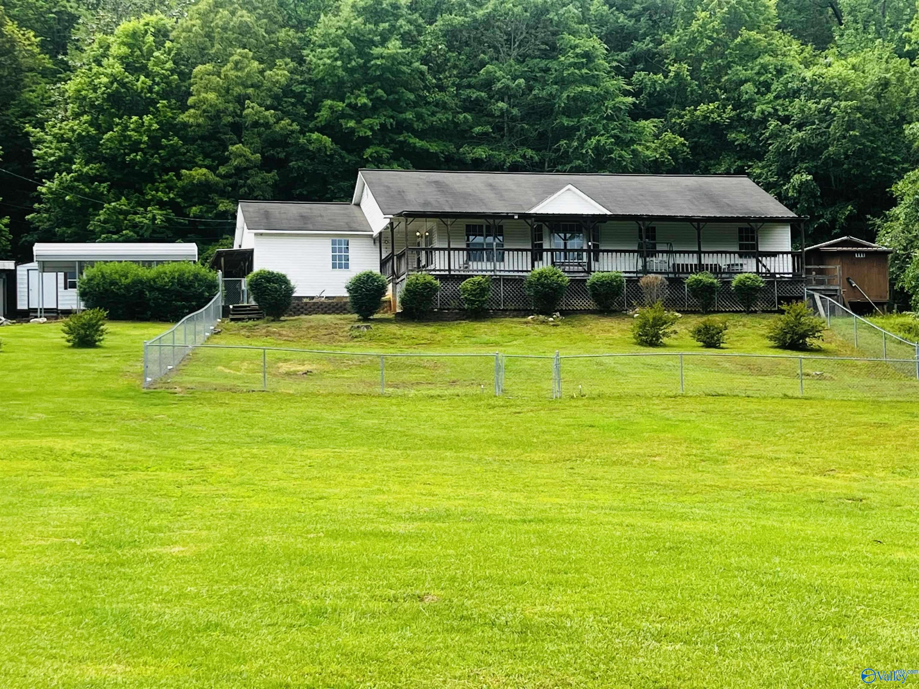 Wellington, AL 36279,781 Lloyd Rd