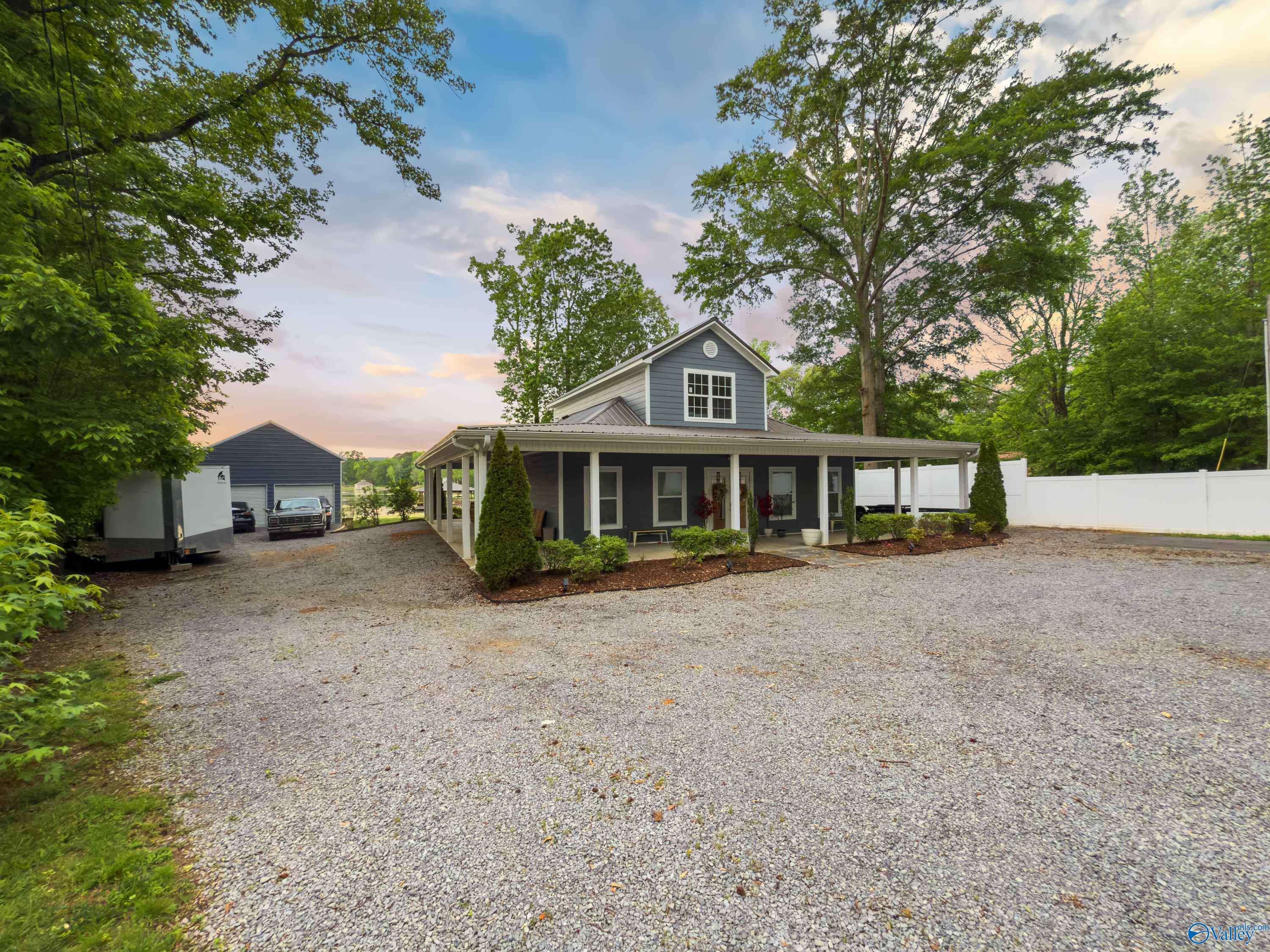 Scottsboro, AL 35769,122 Malibu Circle