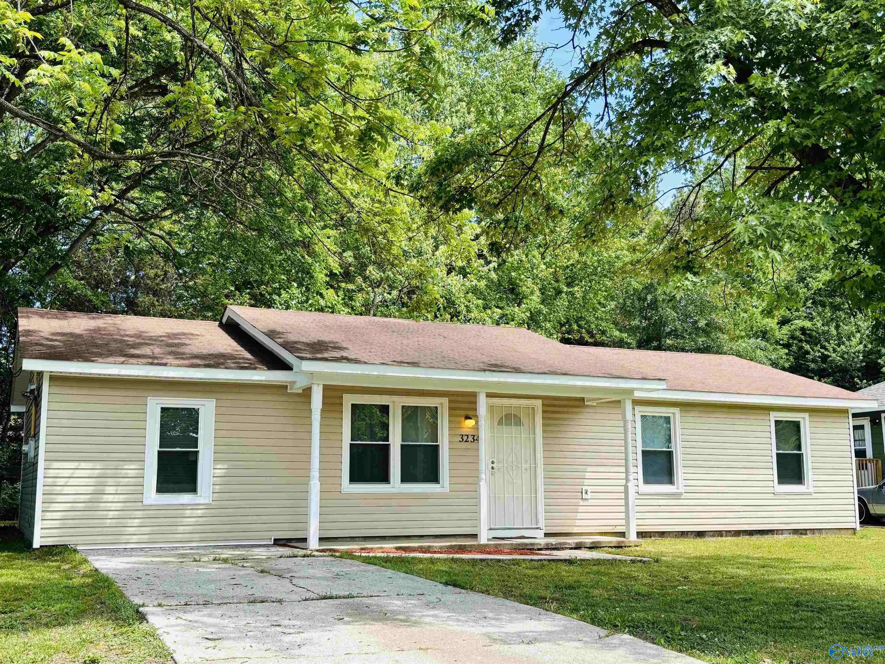 Huntsville, AL 35810,3234 Uvalde Lane NW