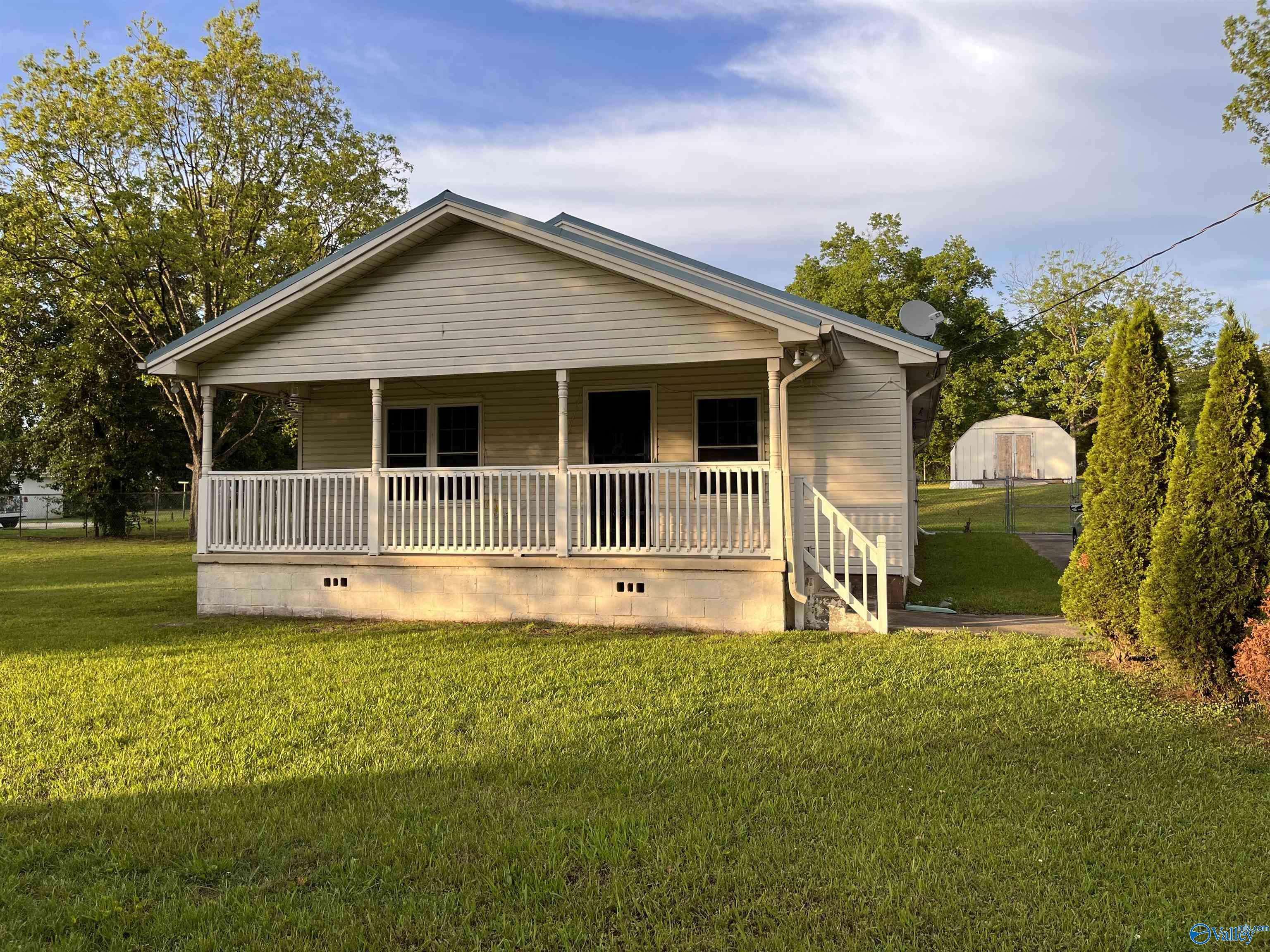 Attalla, AL 35954,601 SW 9th Avenue