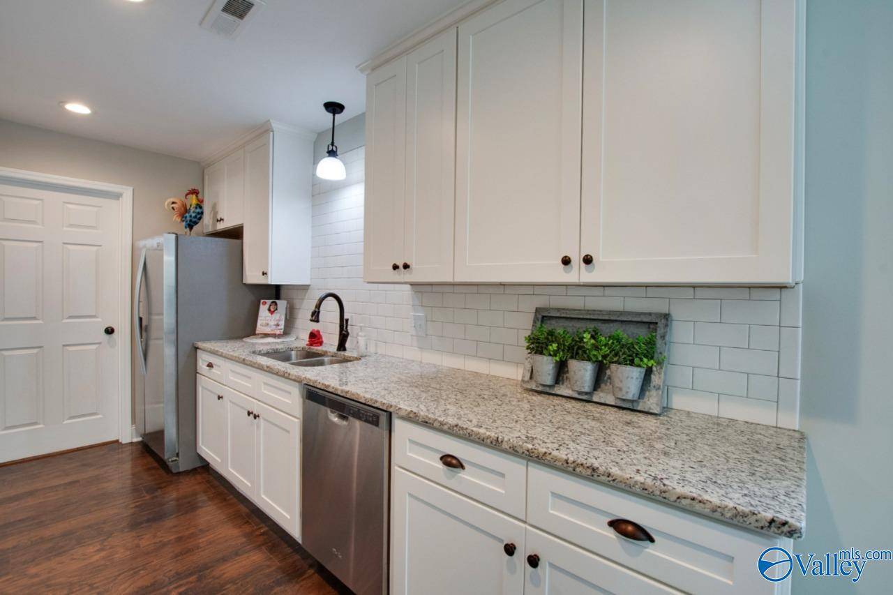 New Market, AL 35761,207 Stormy Drive