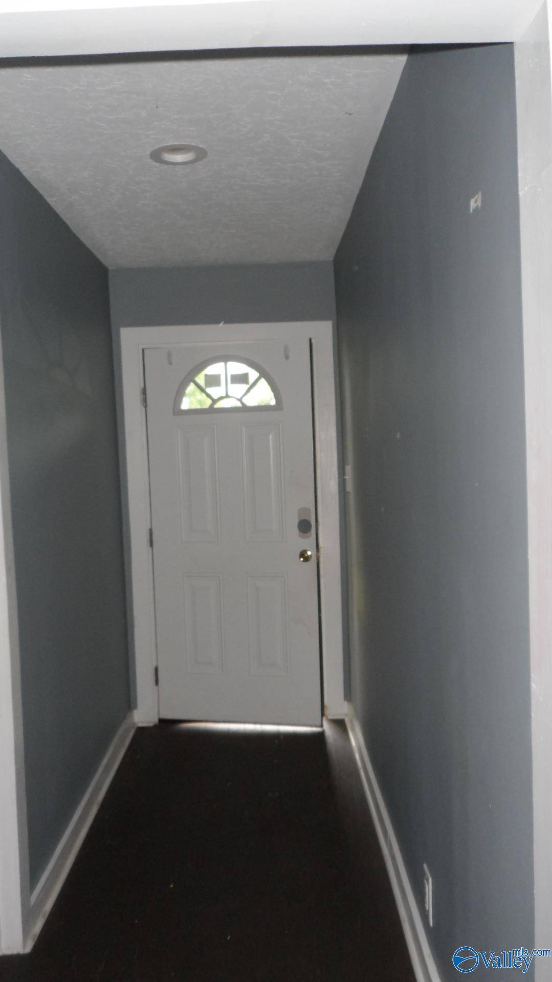 Gadsden, AL 35904,803 N 32nd Street