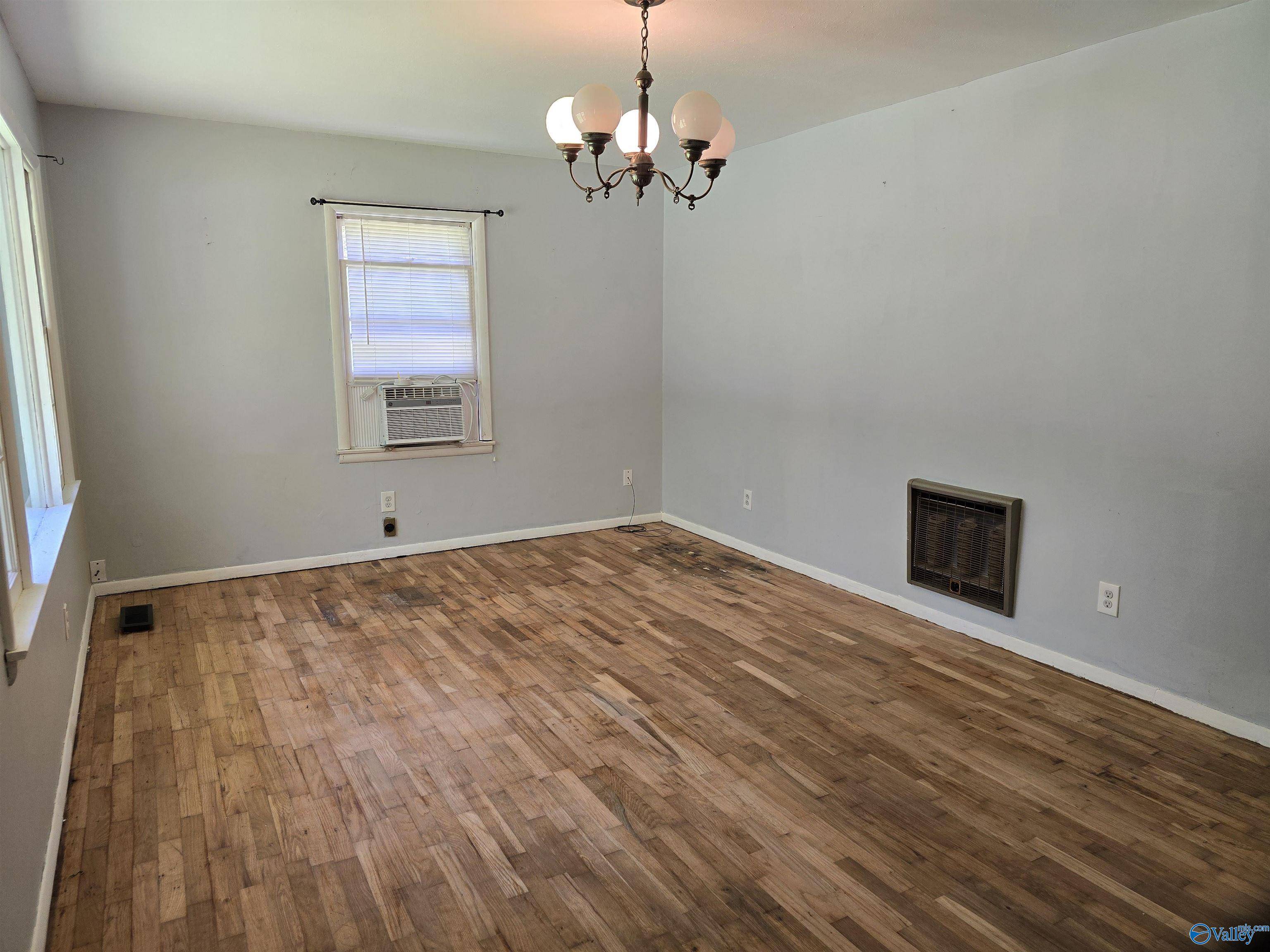 Scottsboro, AL 35768,106 Brewer Street