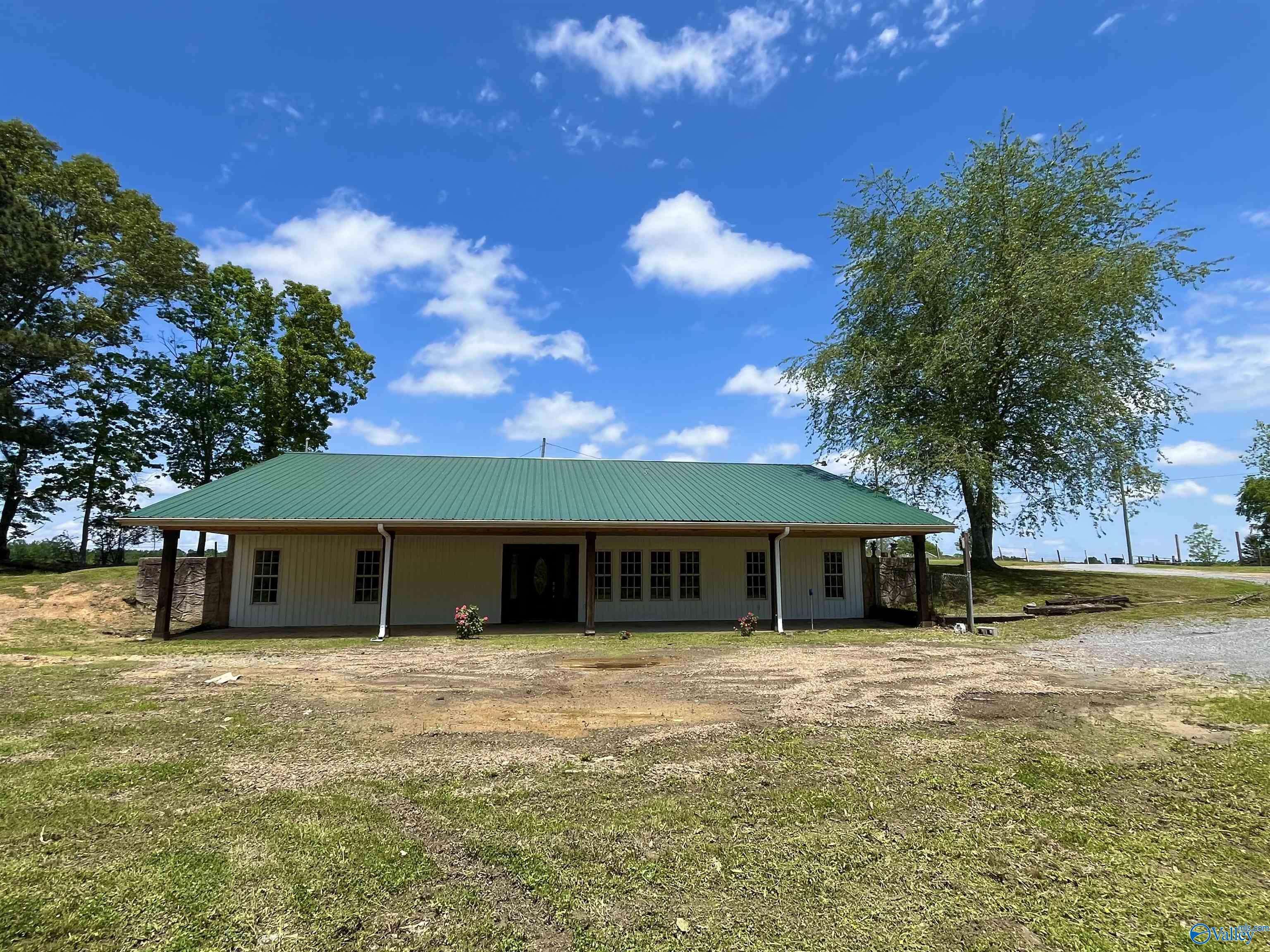 Arab, AL 35016,321 County Road 1818