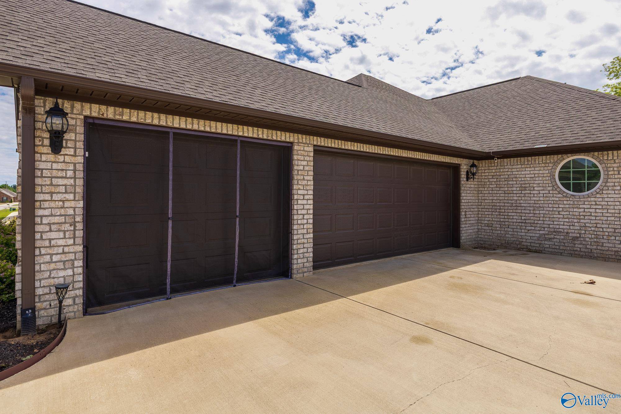 Athens, AL 35613,14537 Willow Bend Drive