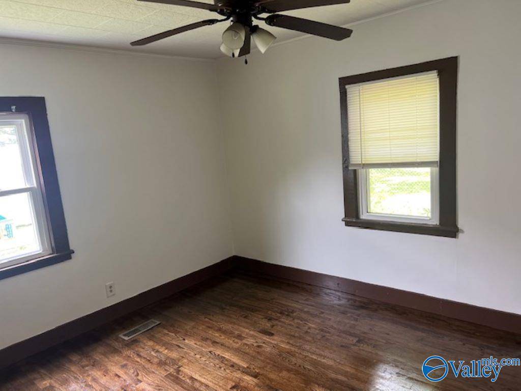 Falkville, AL 35622,50x95 E Main Street
