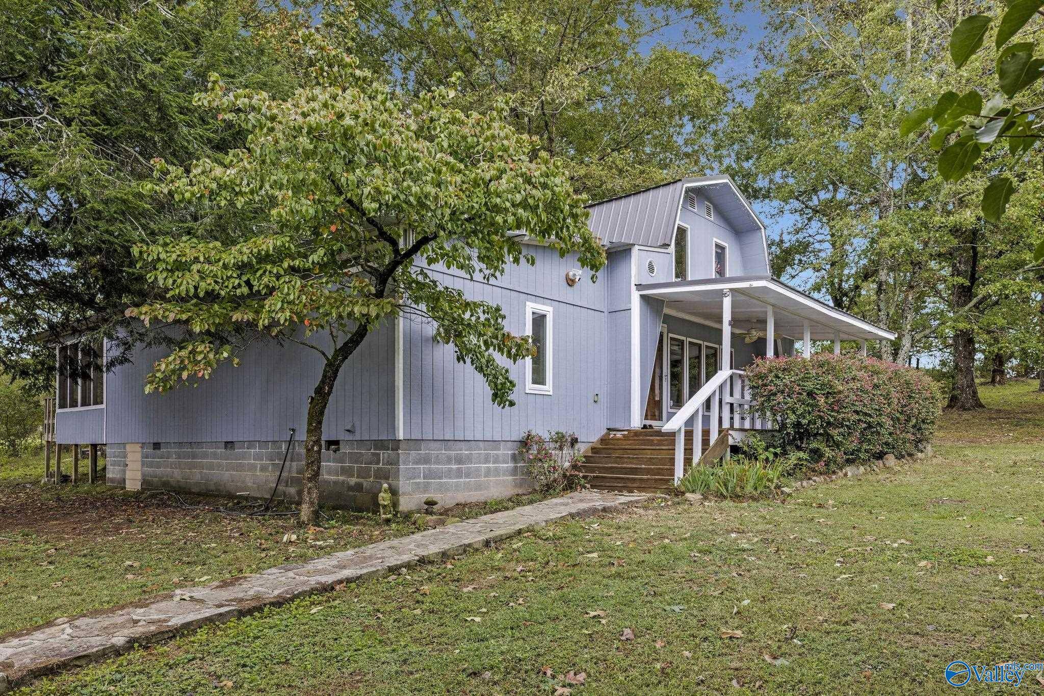 Mentone, AL 35984,1733 Alabama Highway 117