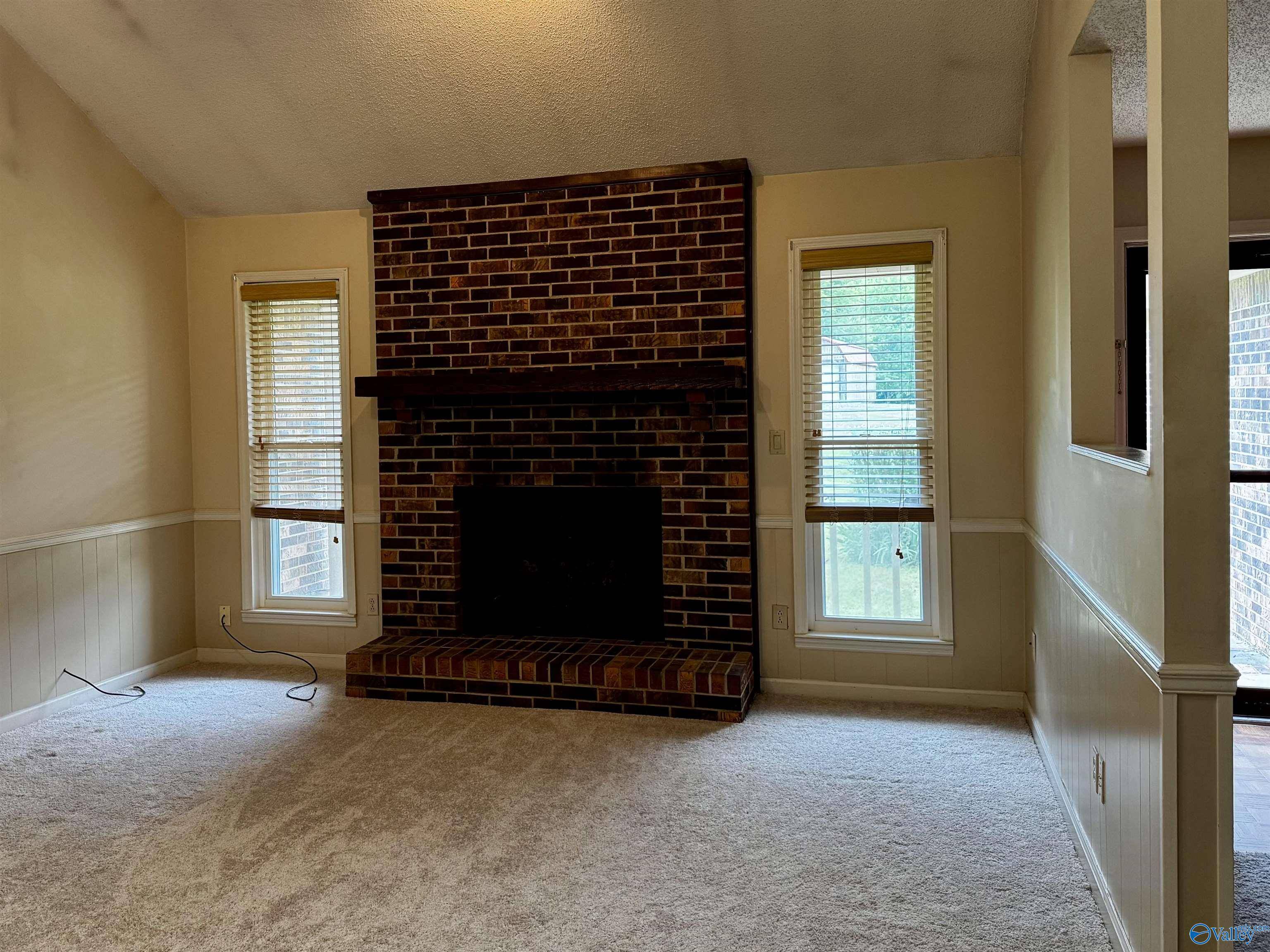 Harvest, AL 35749,123 Autumn Oak Lane