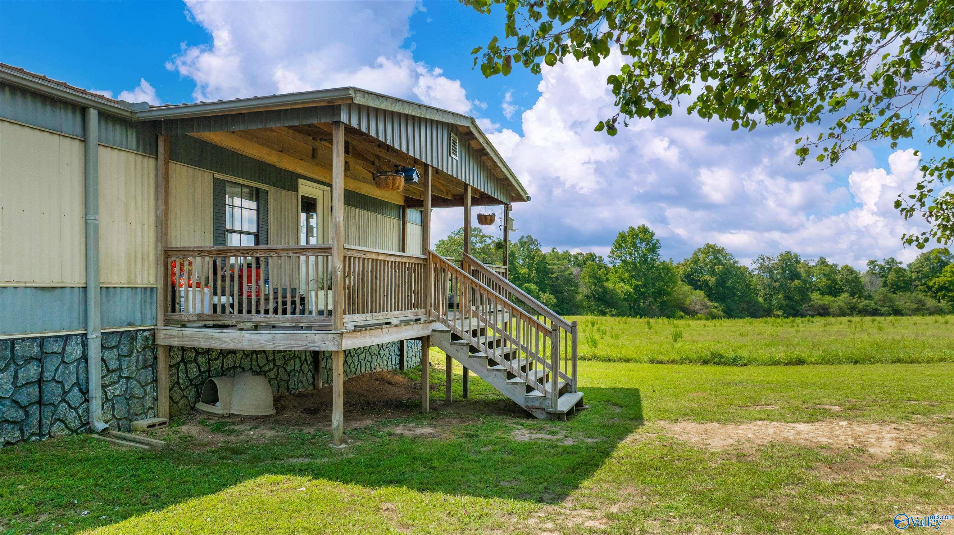 Fort Payne, AL 35968,424 County Road 679