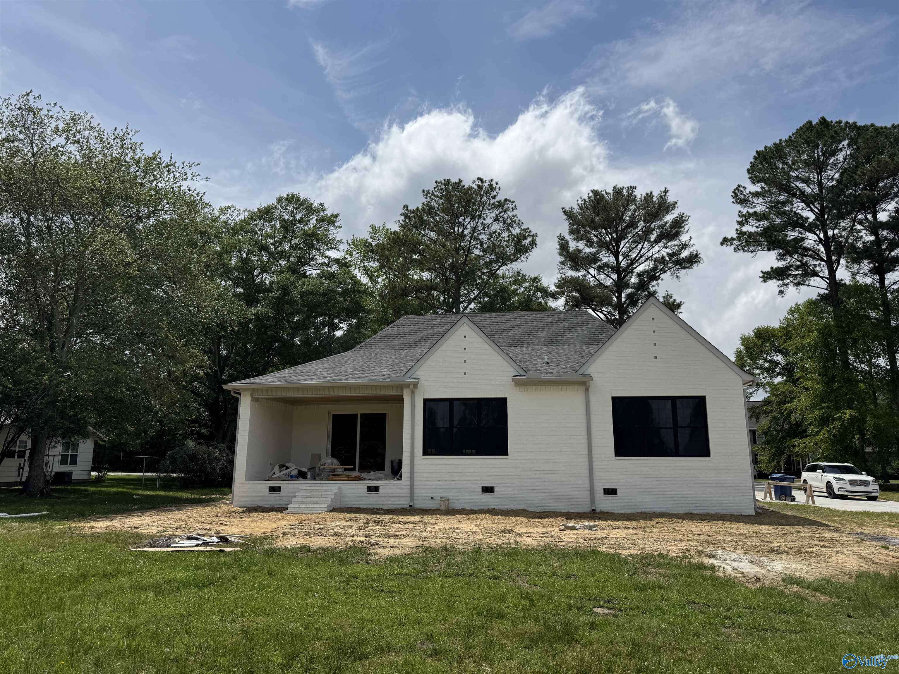 Albertville, AL 35950,1718 Walnut Street
