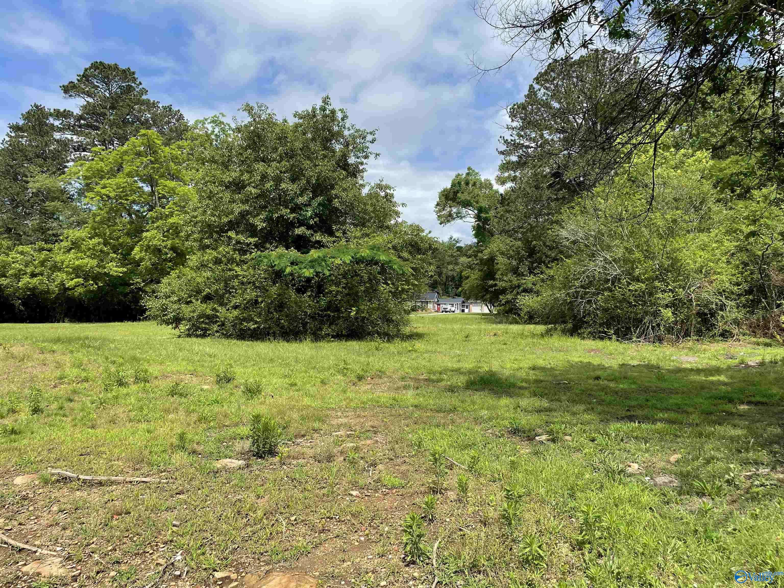 Gadsden, AL 35904,3035 Fairview Road