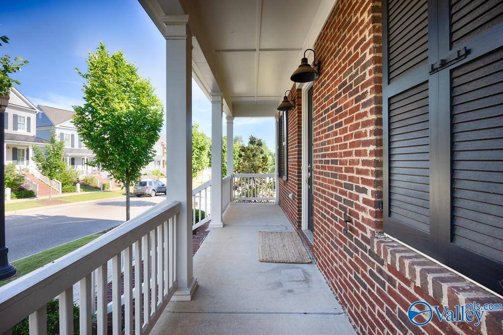 Huntsville, AL 35806,33 Pine Street
