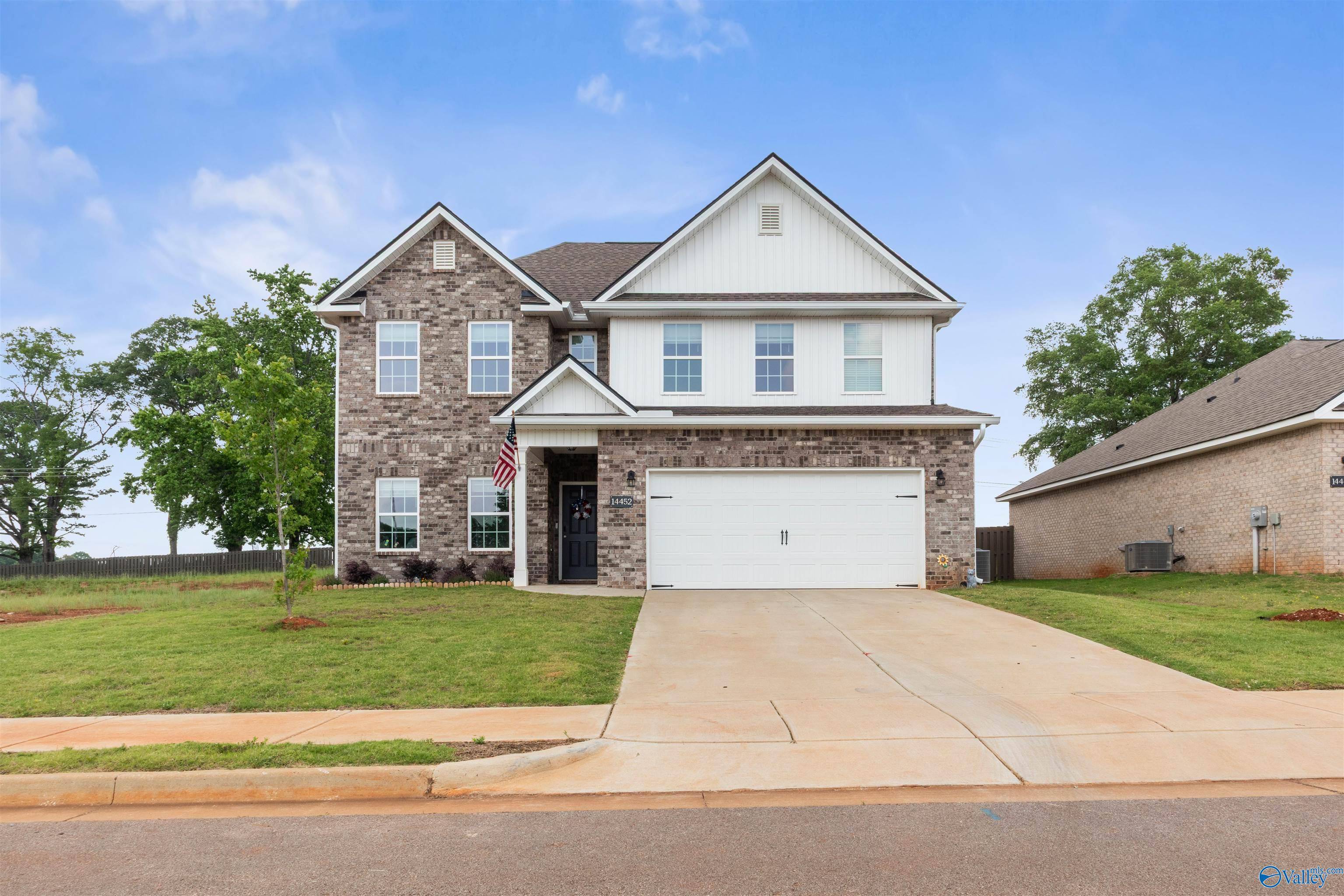 Athens, AL 35611,14452 Harvest Ridge Lane