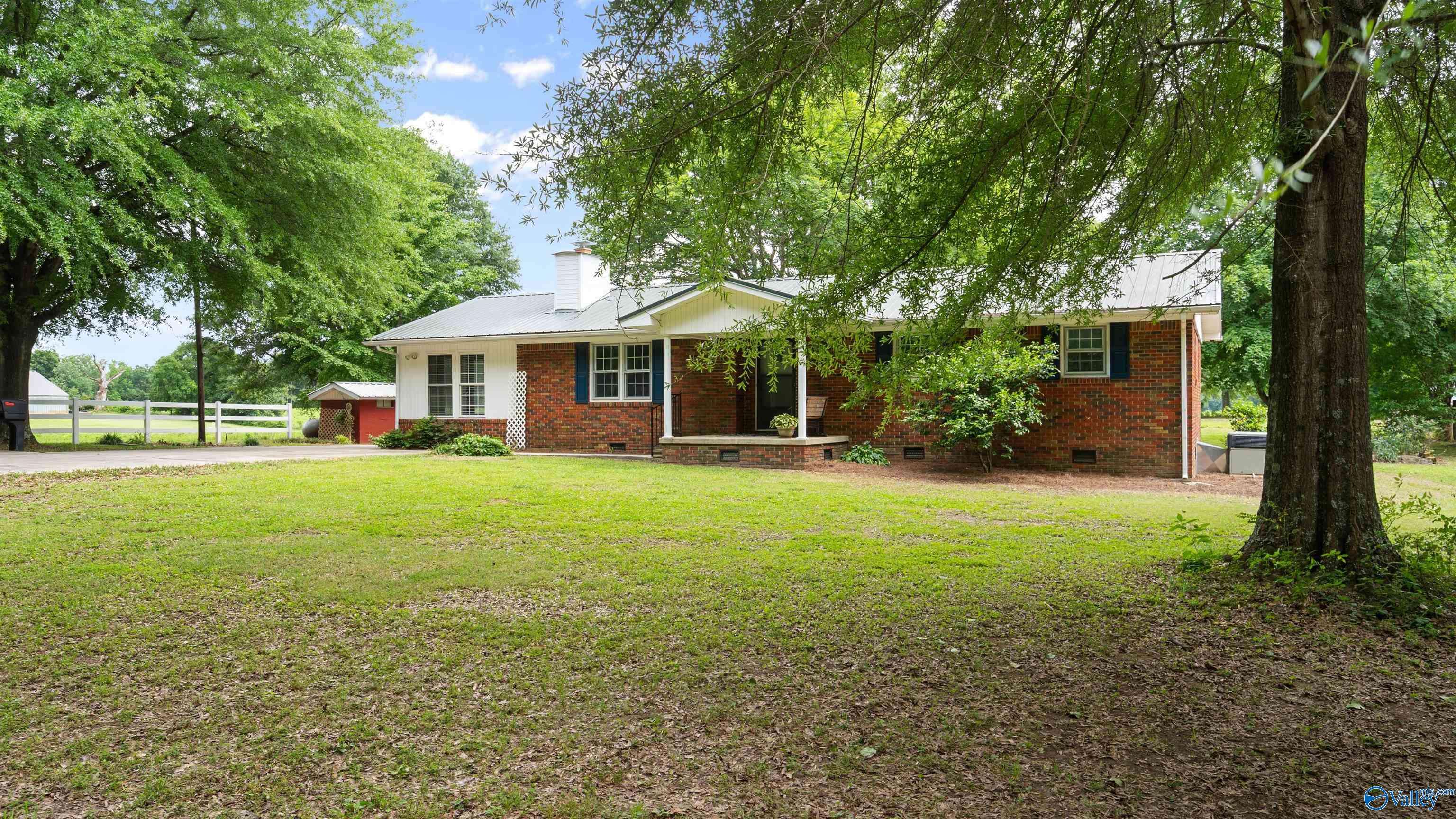 Athens, AL 35613,25556 Beatline Road