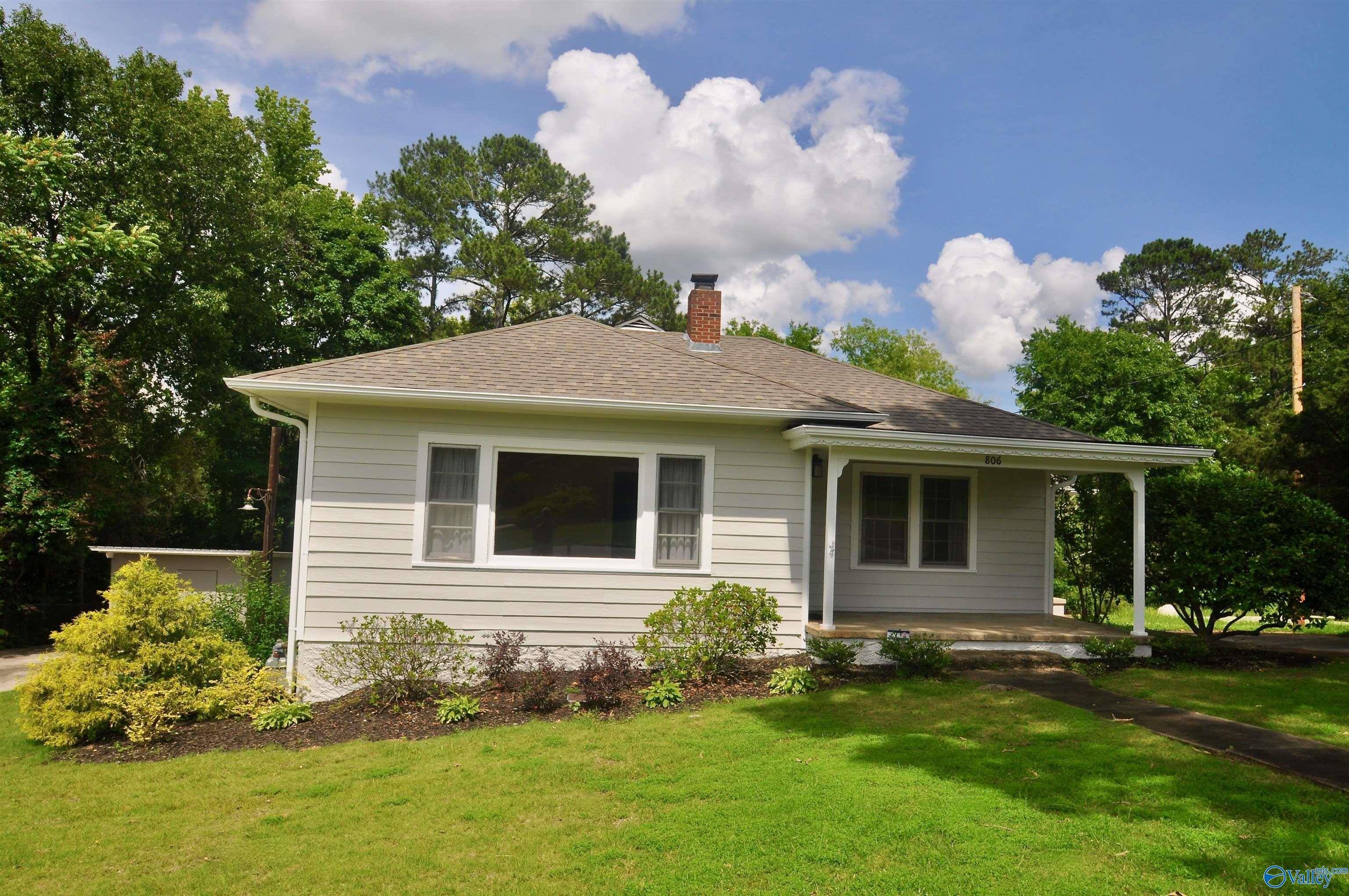 Cullman, AL 35055,806 4th Avenue