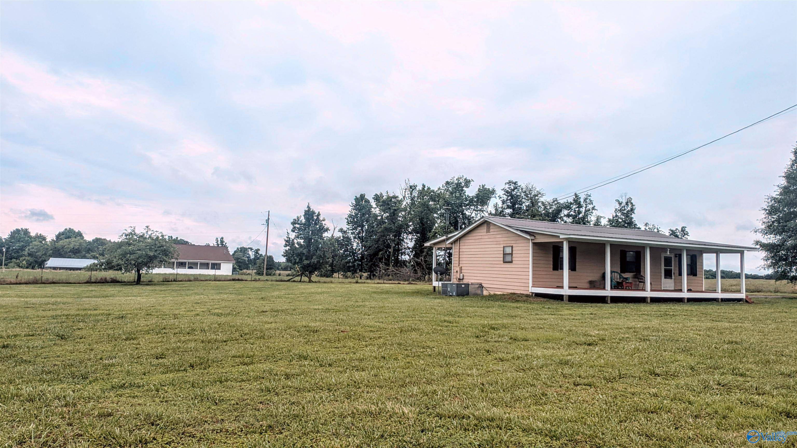 Fyffe, AL 35971,735 Barron Drive