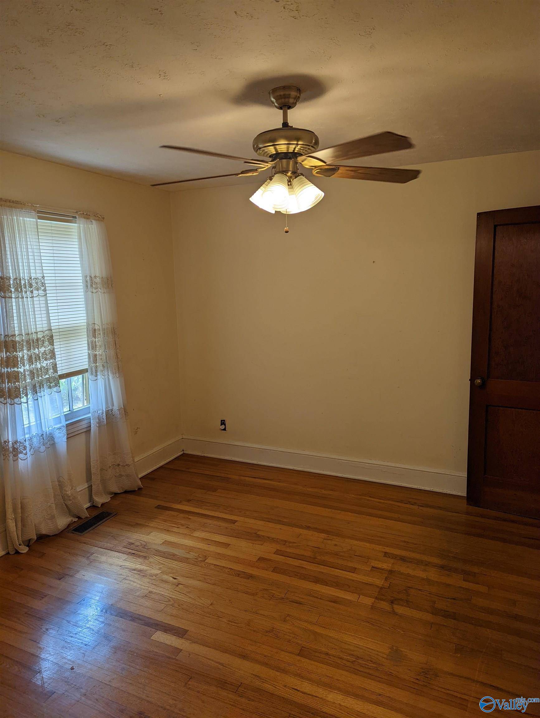 Gadsden, AL 35904,3713 Madison Avenue