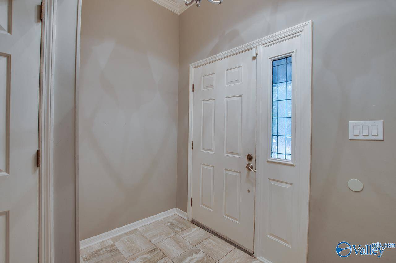 Huntsville, AL 35802,5020 Chancel Drive