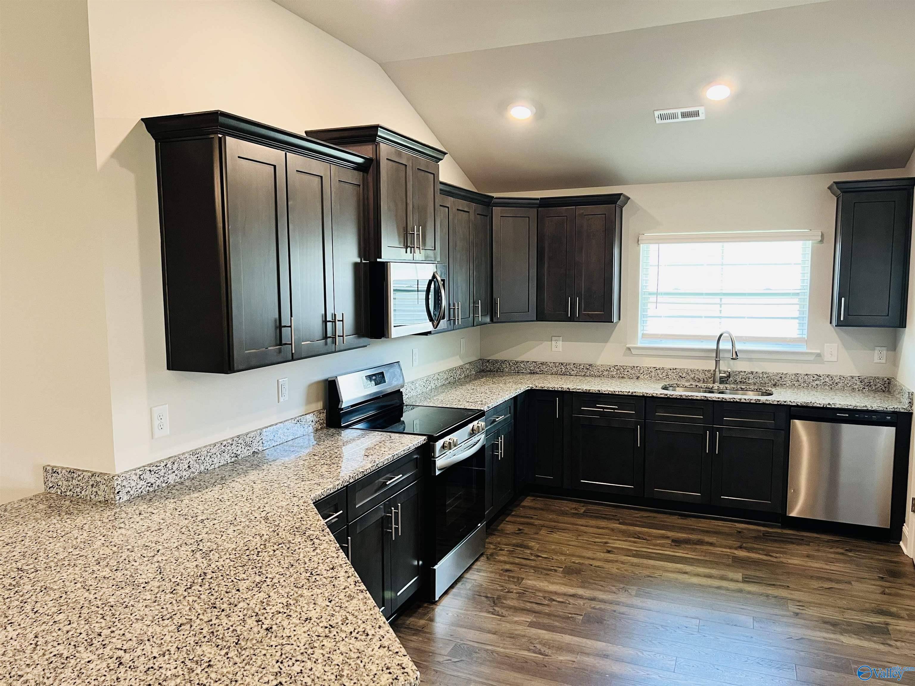 Madison, AL 35756,208 Gwinnett Drive
