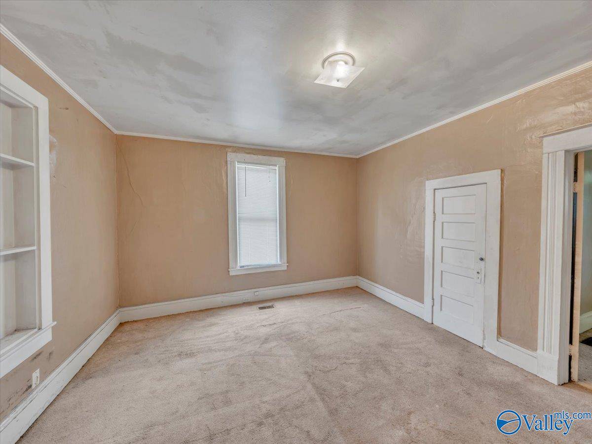 Decatur, AL 35601,414 5th Avenue SW