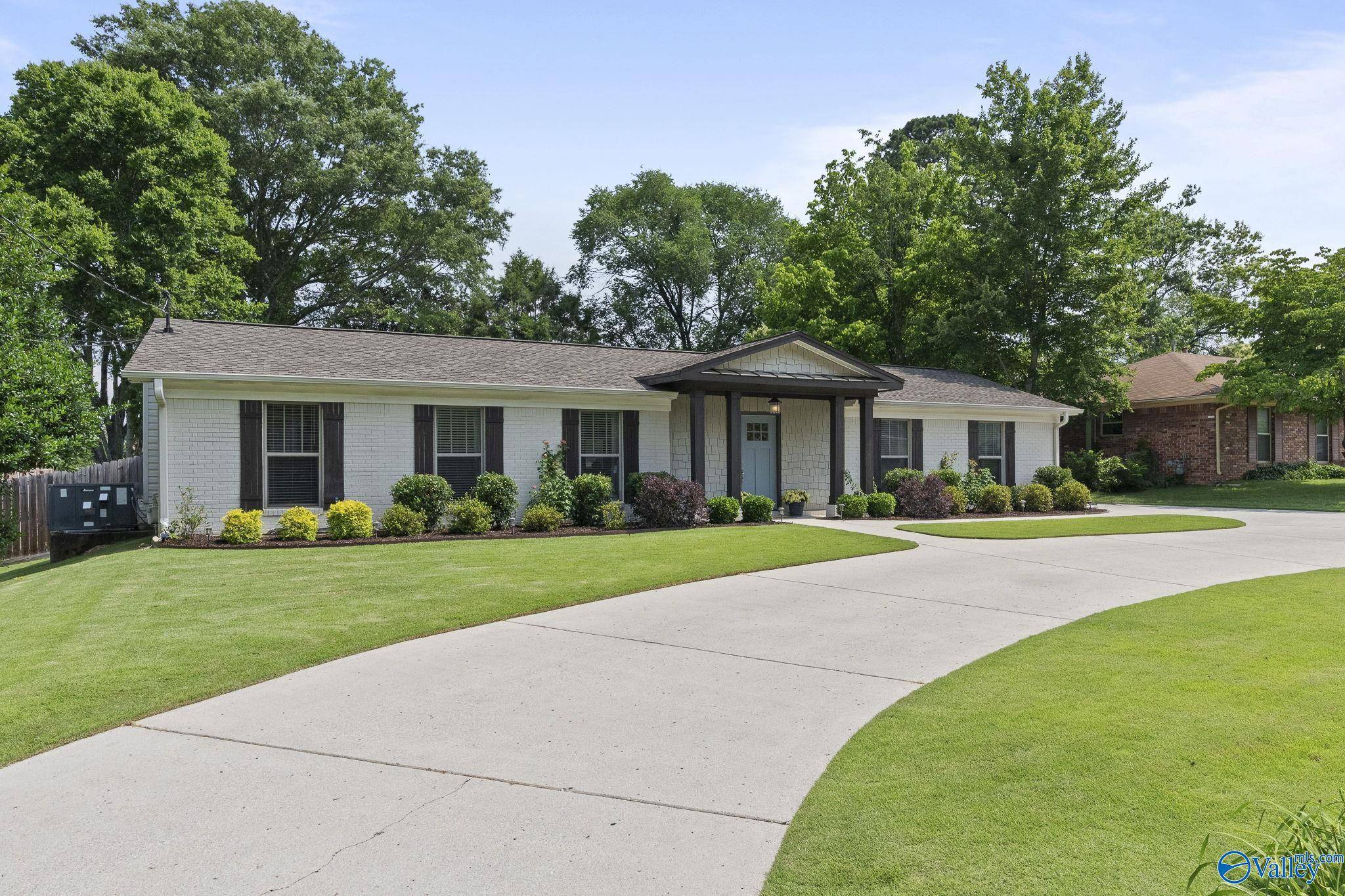 Huntsville, AL 35803,11025 Jean Road SE