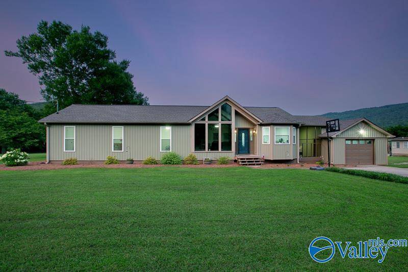 New Market, AL 35761,812 Upper Hurricane Road