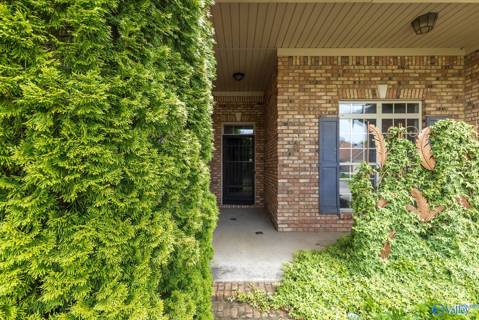Decatur, AL 35603,2213 Naples Drive SW
