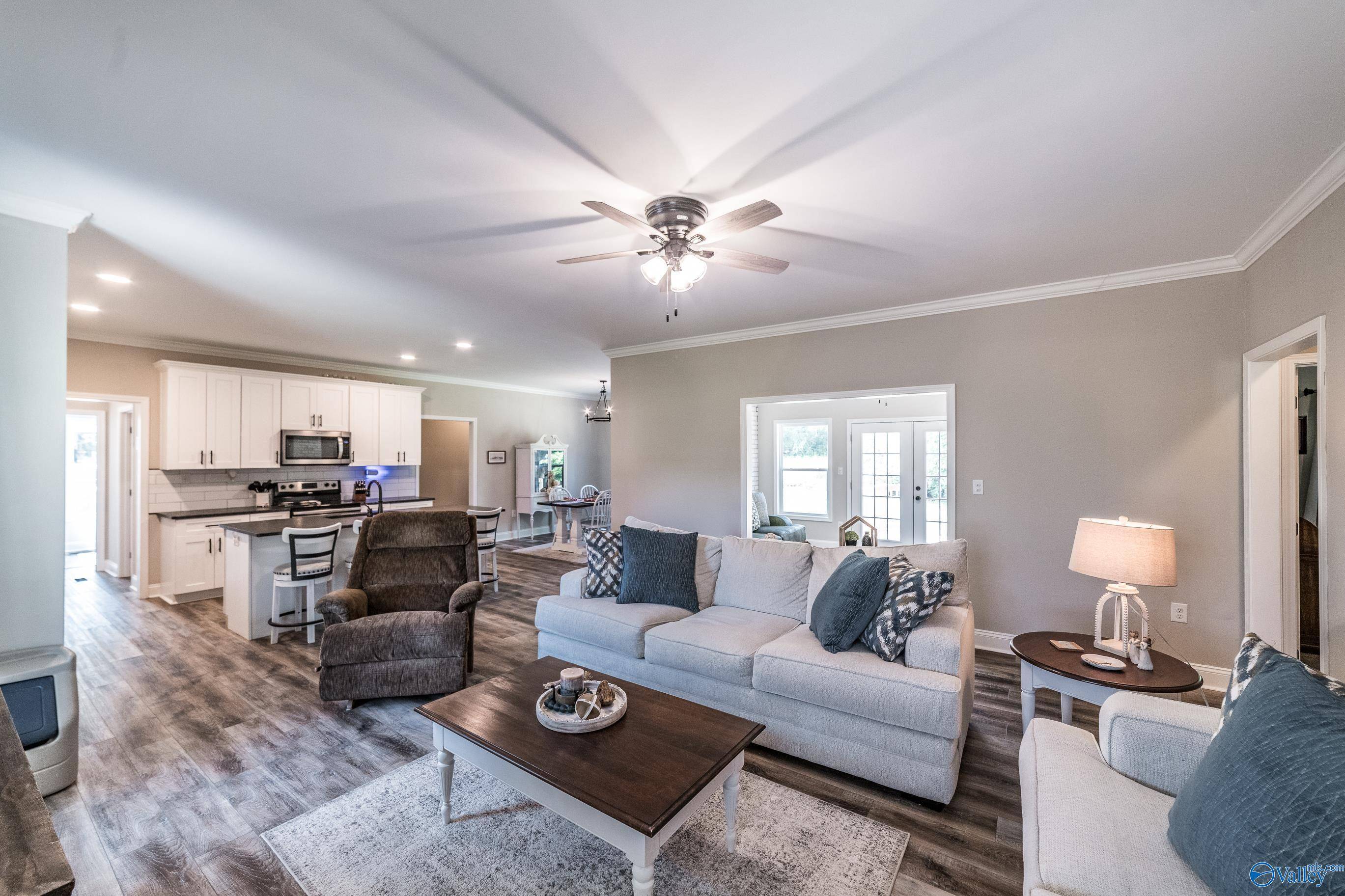 Arab, AL 35016,619 Crestman Dr