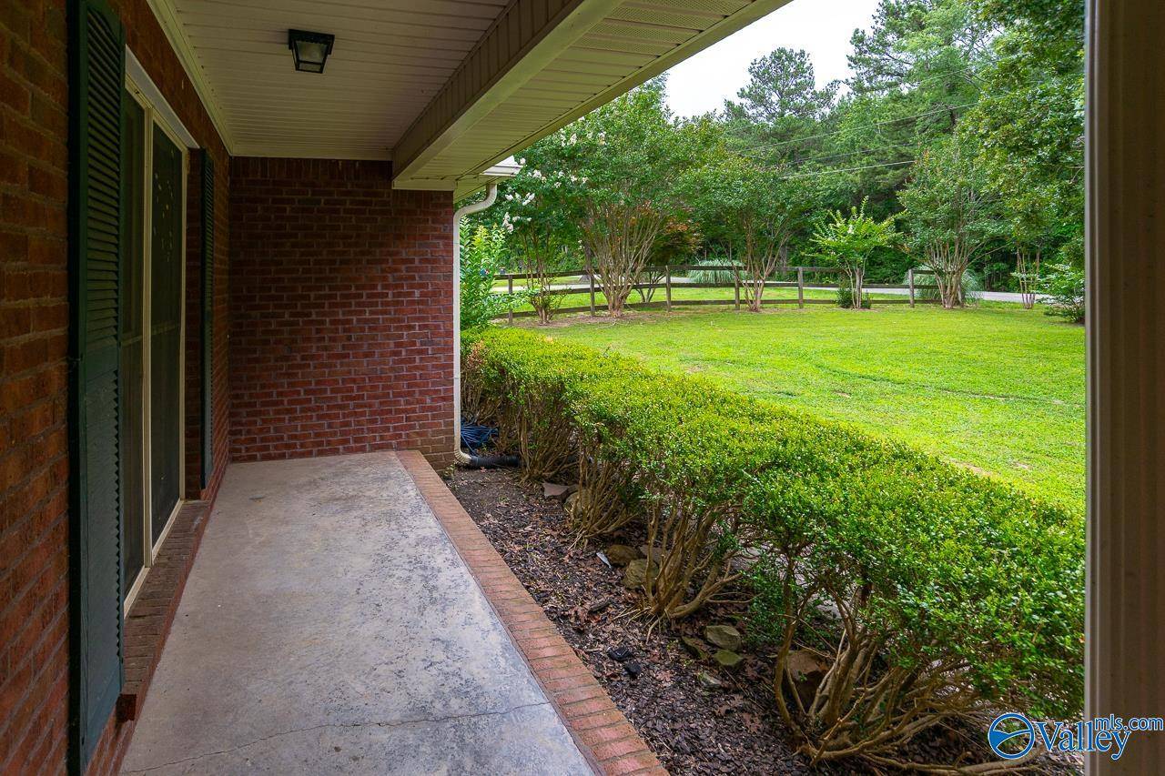 Hartselle, AL 35640,237 Newton Road