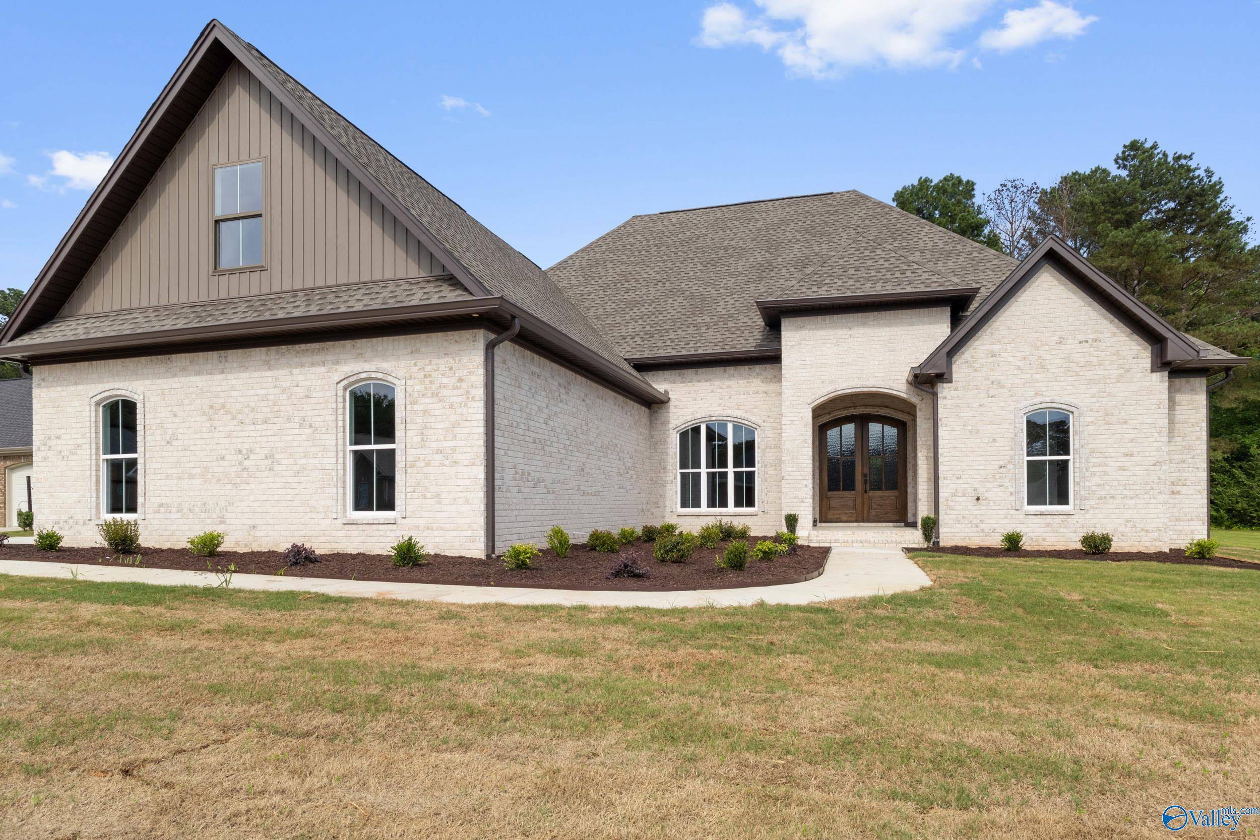 Killen, AL 35645,390 Deer Creek Drive