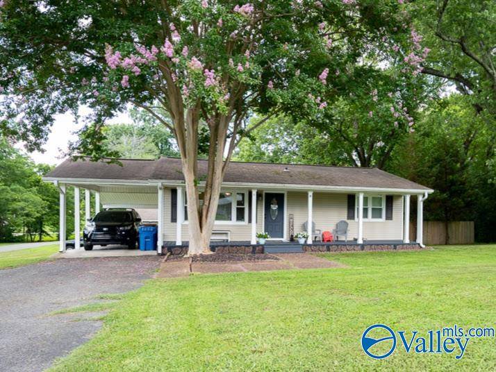 Grant, AL 35747,152 6th Street W
