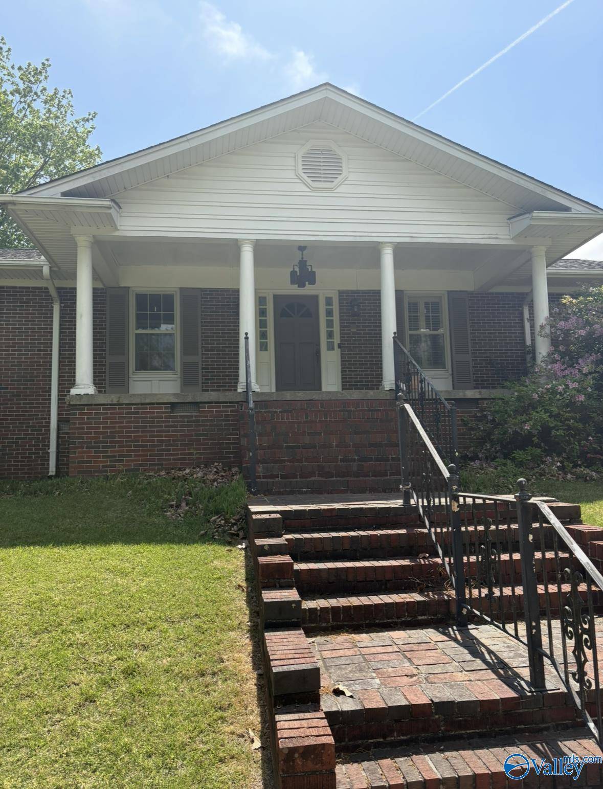 Gadsden, AL 35904,1321 Bellevue Drive