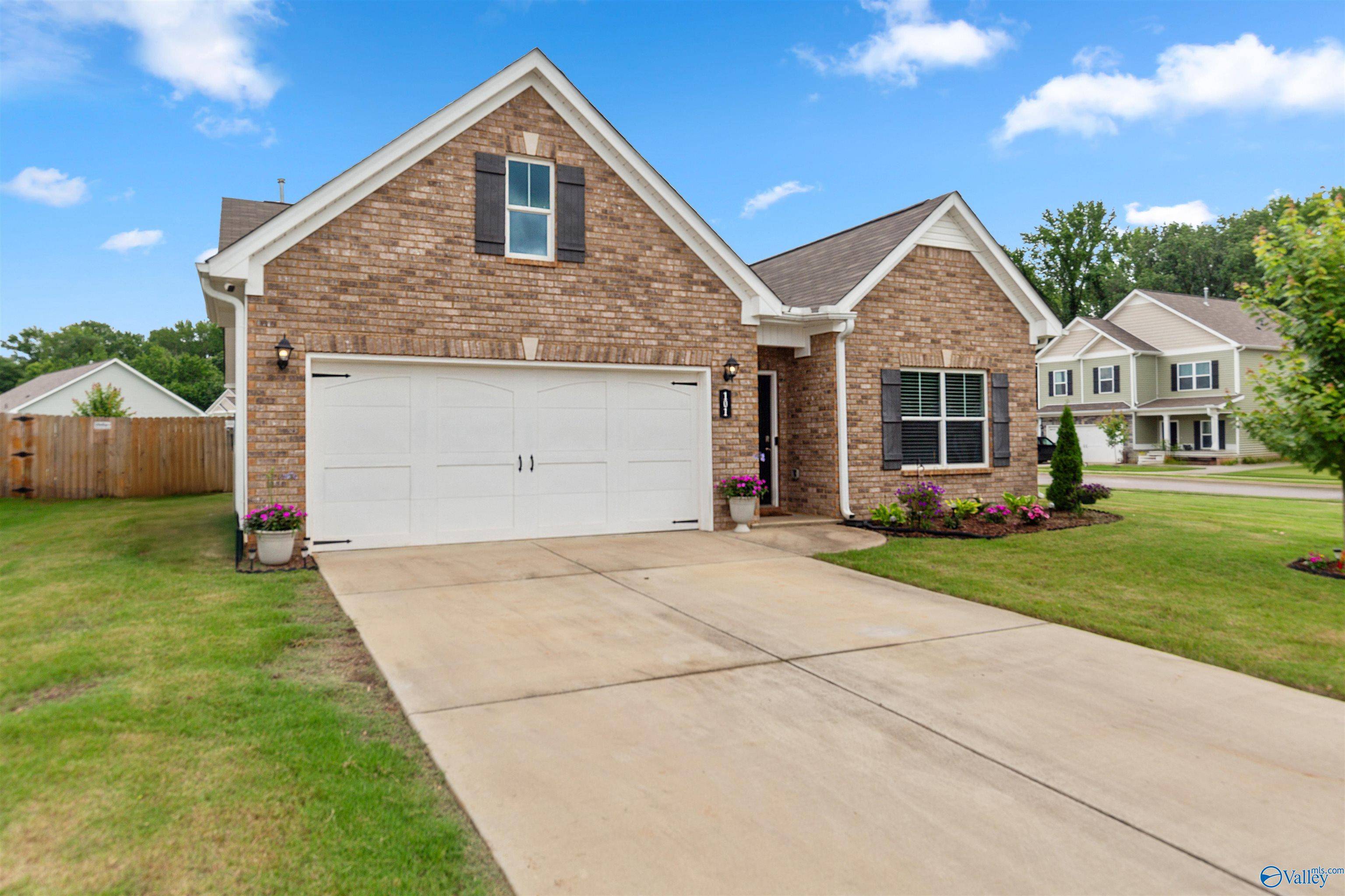 New Market, AL 35761,101 Emma Grace Lane